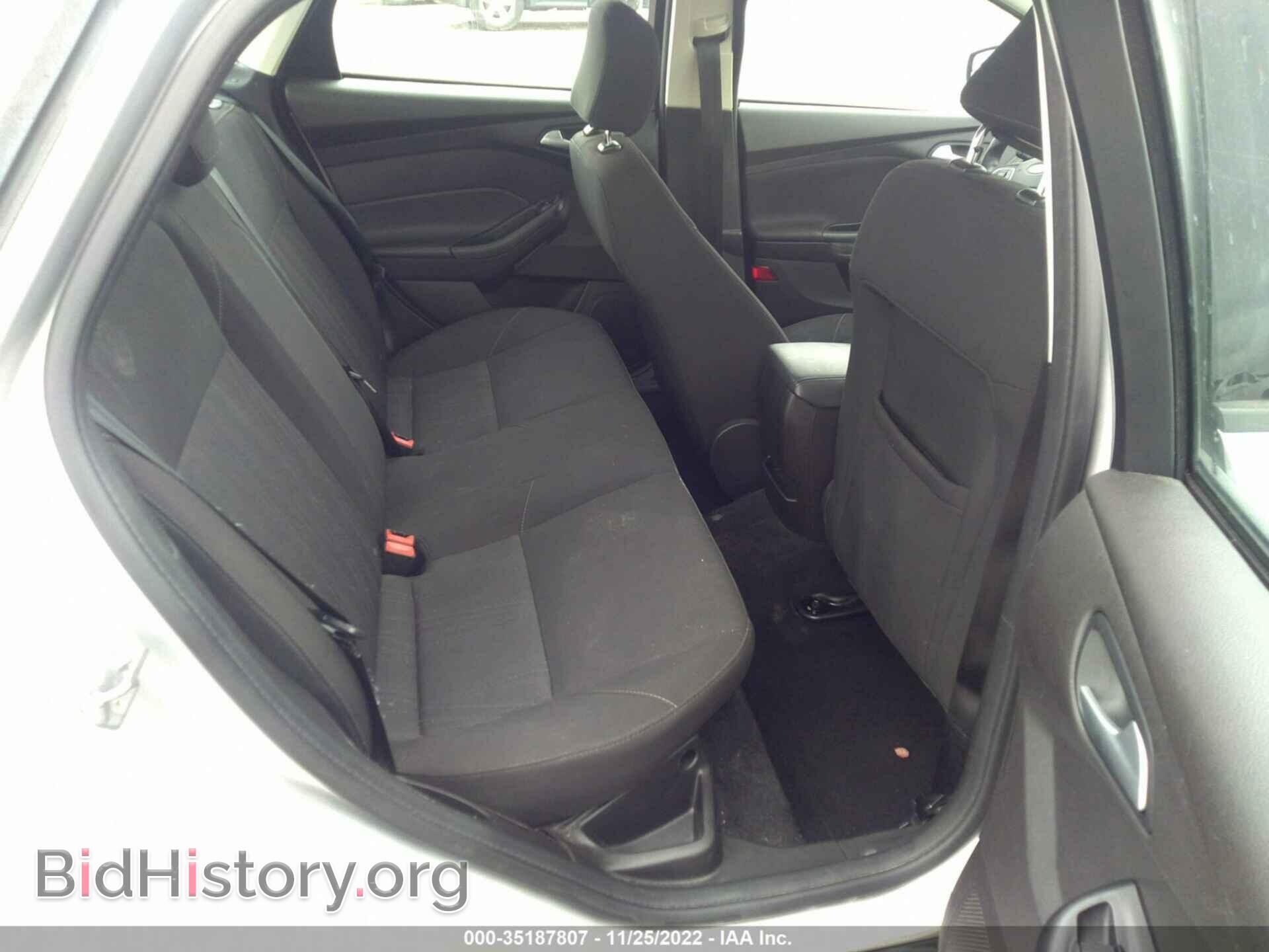 2017 FORD FOCUS - VIN: 1FADP3F25HL270834 - Фото 8