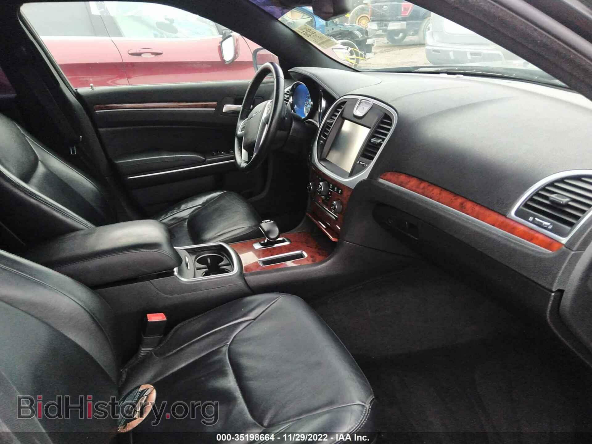 2013 CHRYSLER 300 - VIN: 2C3CCAAG0DH658929 - Фото 5