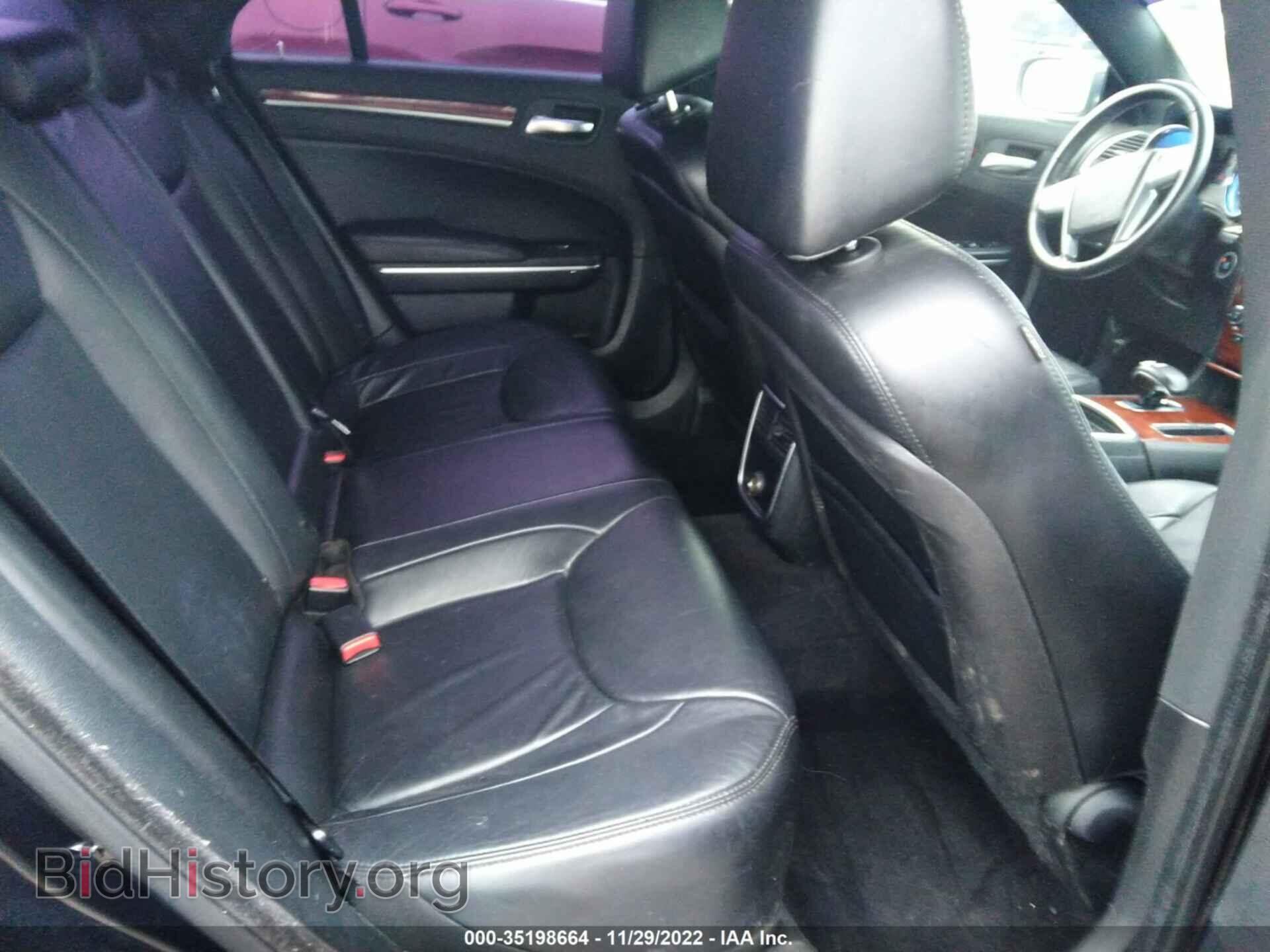 2013 CHRYSLER 300 - VIN: 2C3CCAAG0DH658929 - Фото 8
