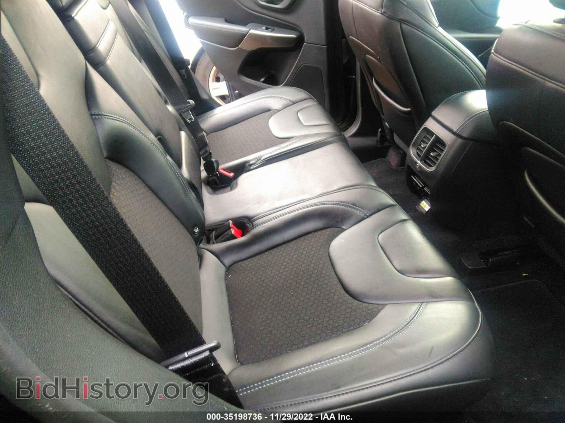 2019 JEEP CHEROKEE - VIN: 1C4PJMLB1KD177300 - Фото 8