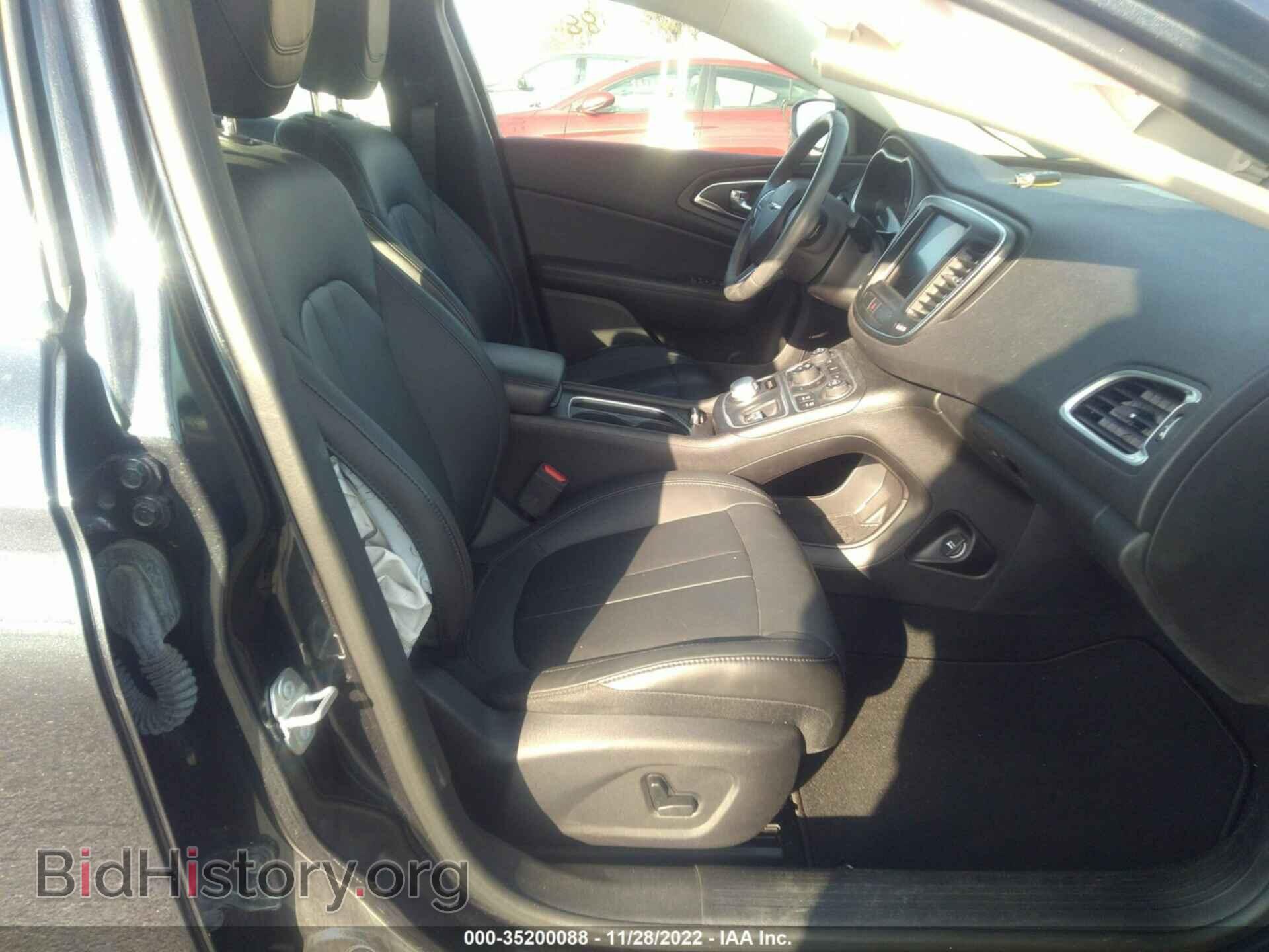 2017 CHRYSLER 200 - VIN: 1C3CCCABXHN504080 - Фото 5