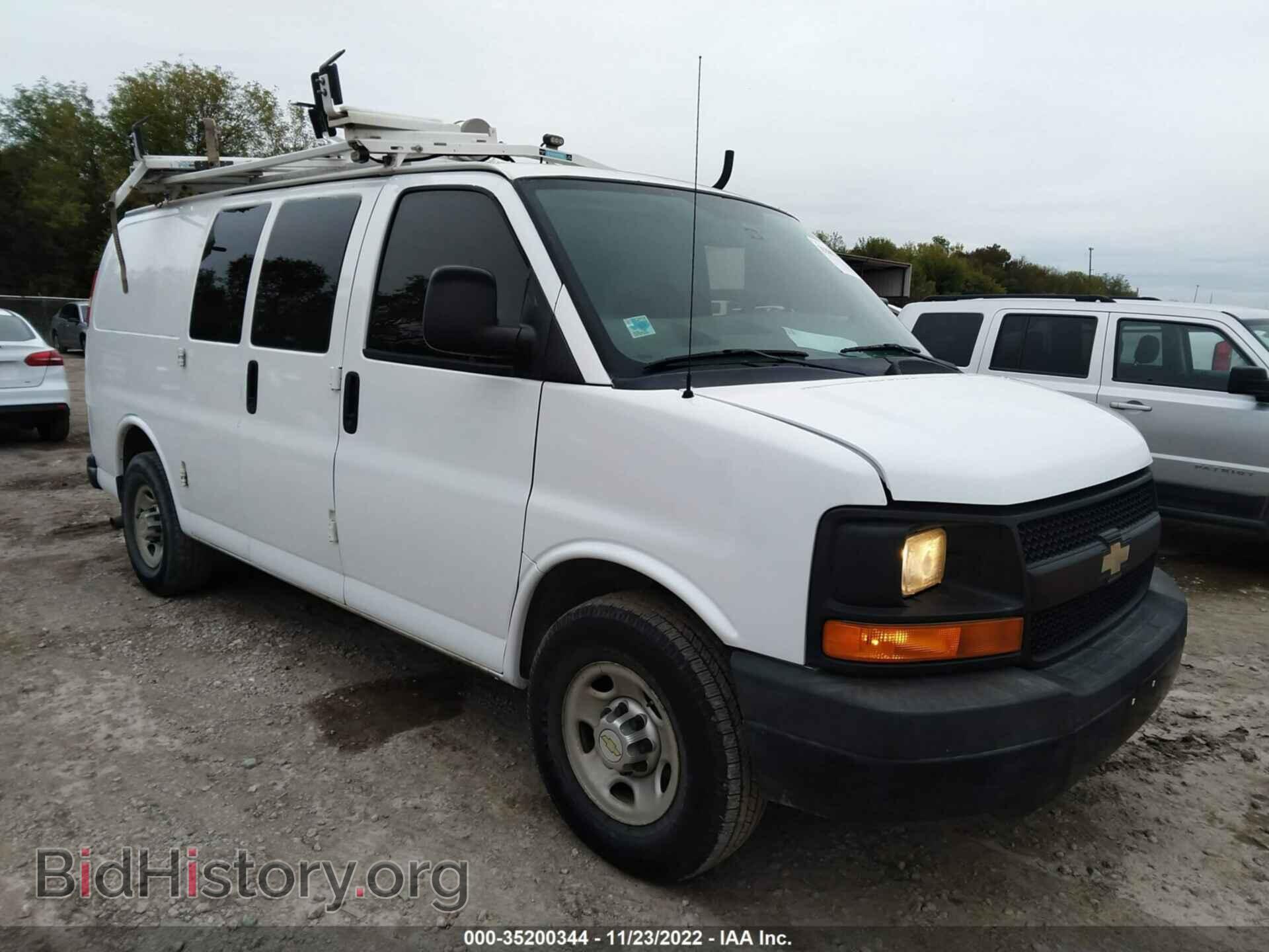 Photo 1GCWGFCB8C1121489 - CHEVROLET EXPRESS CARGO VAN 2012