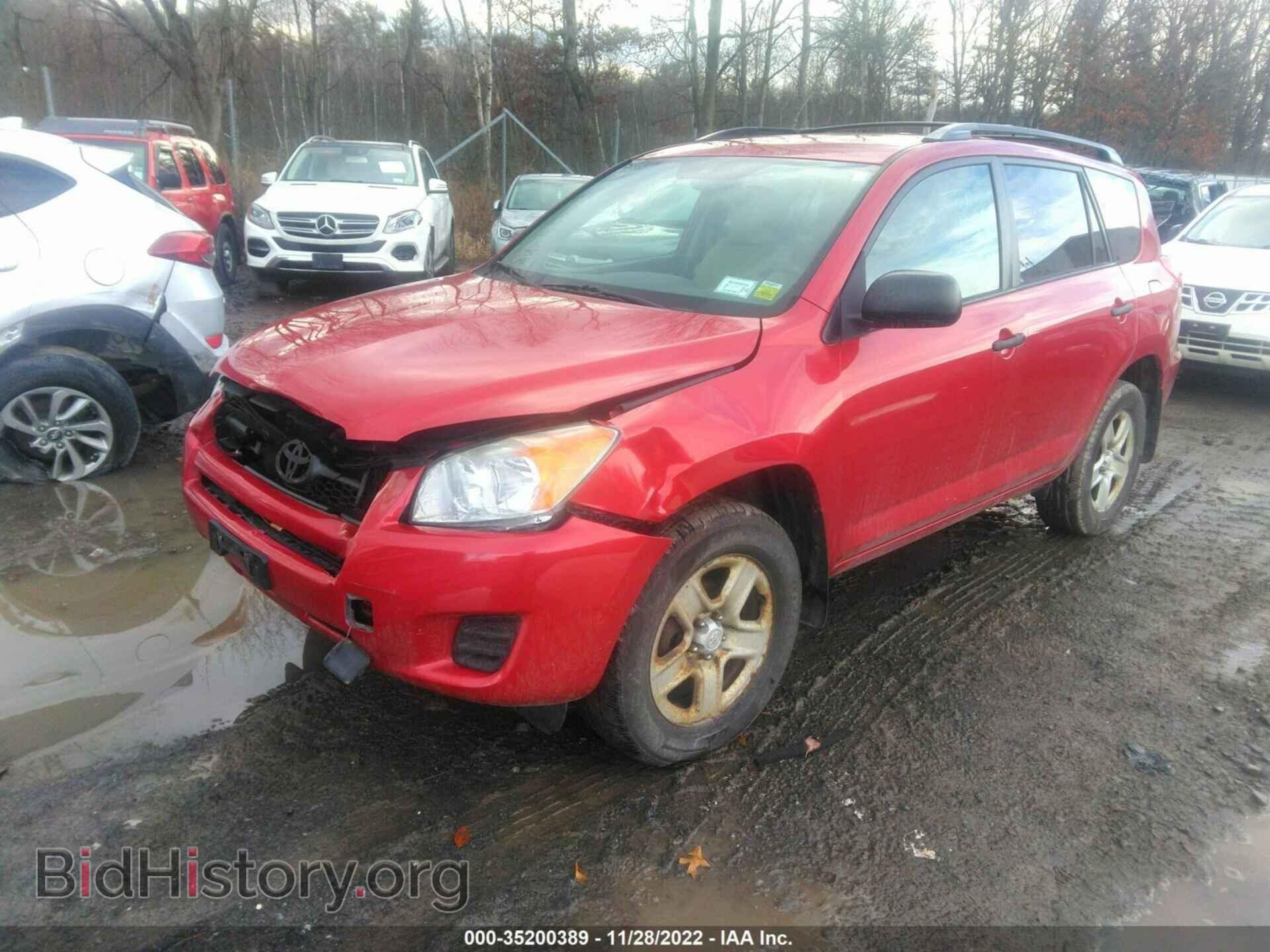 2011 TOYOTA RAV4 - VIN: 2T3BF4DV4BW095780 - Фото 2