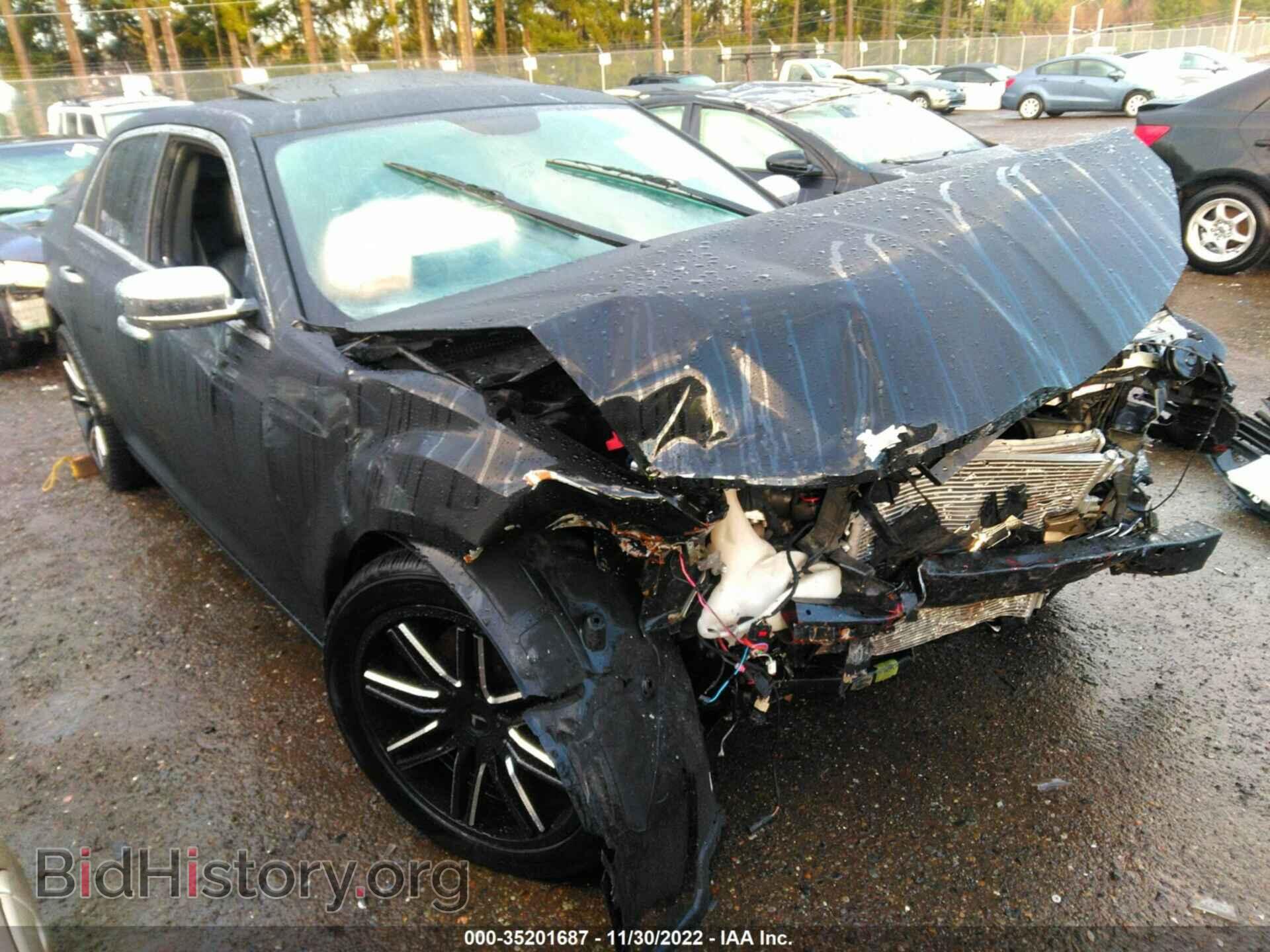 Фотография 2C3CCAKG8DH602526 - CHRYSLER 300 2013