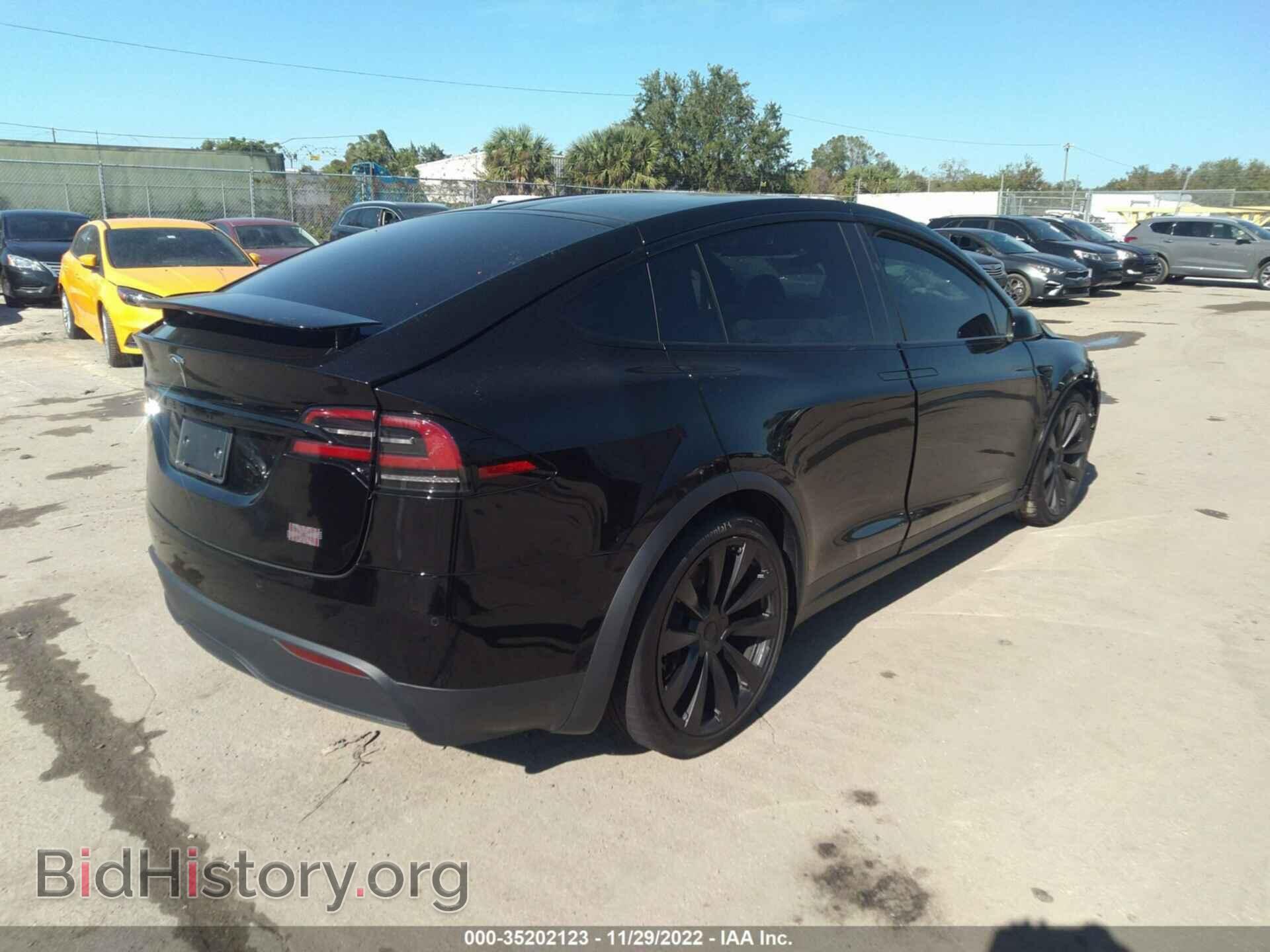 2022 TESLA MODEL X - VIN: 7SAXCBE6XNF339875 - Photo 4