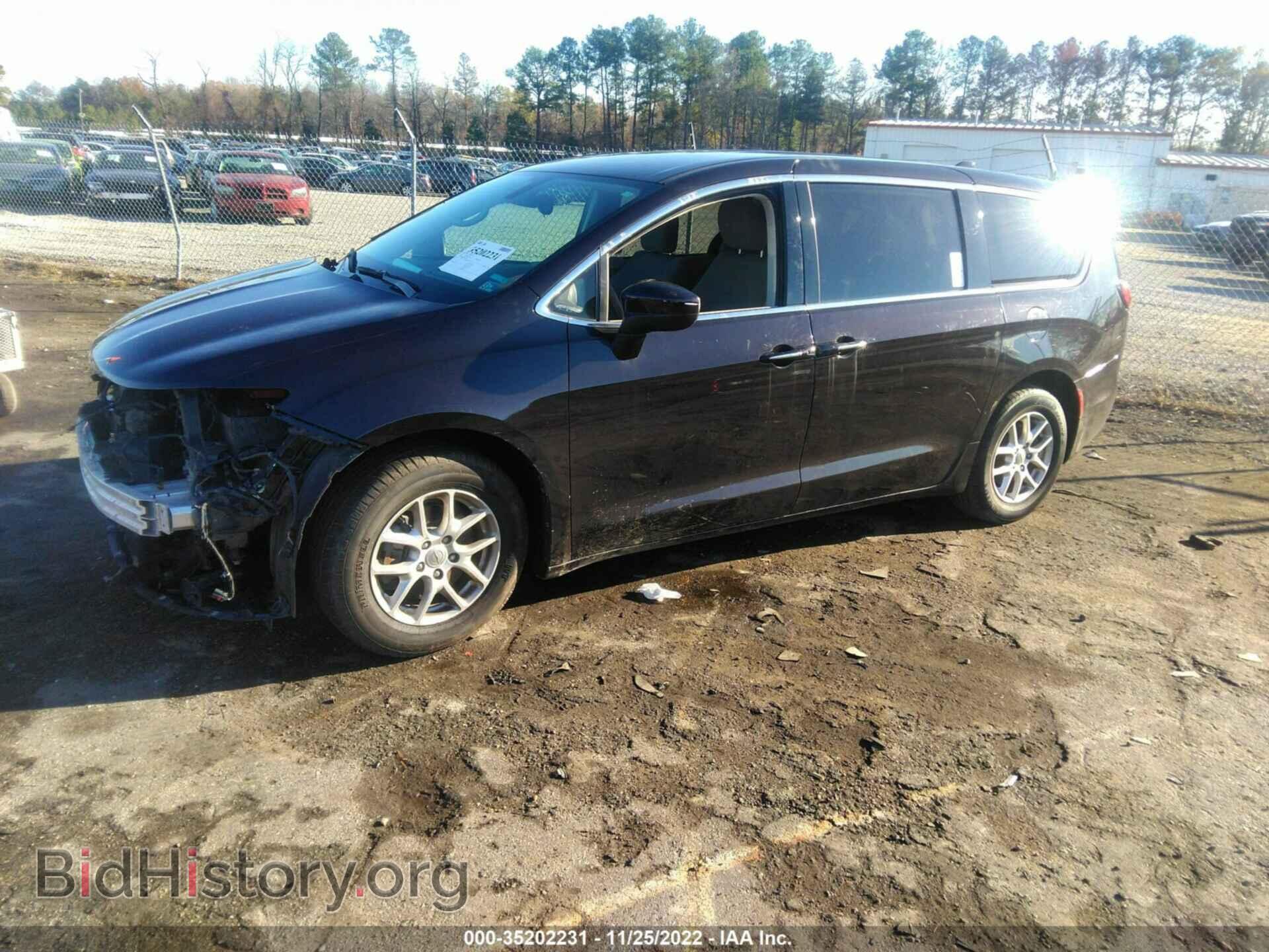 2017 CHRYSLER PACIFICA - VIN: 2C4RC1BG8HR788493 - Photo 2