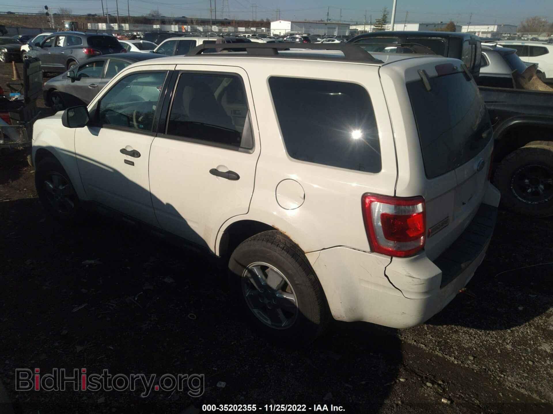 2012 FORD ESCAPE - VIN: 1FMCU0D71CKA21047 - Photo 3