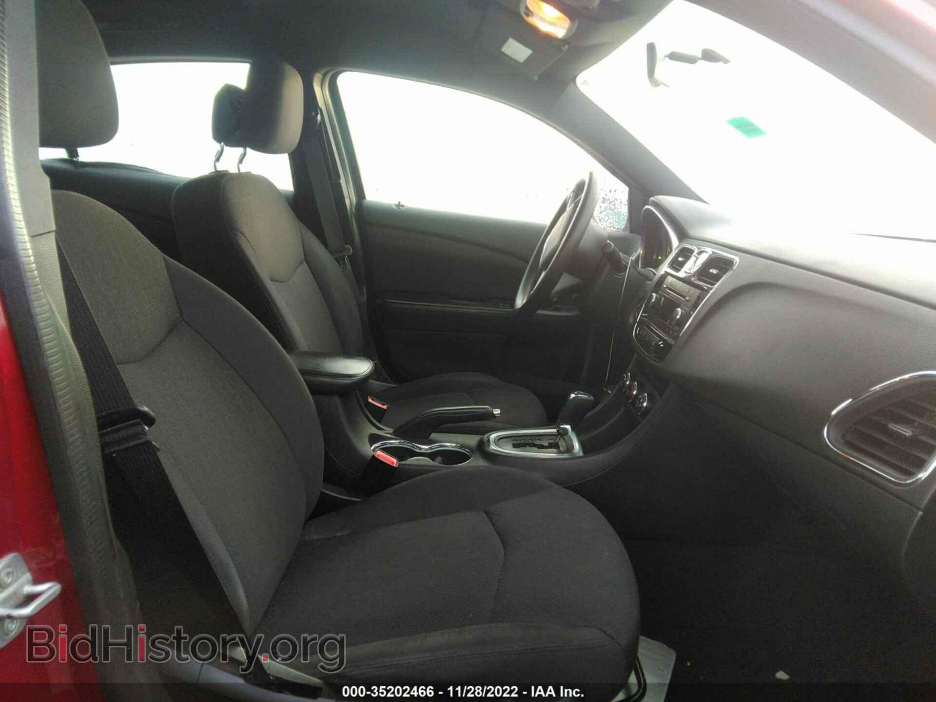 2013 CHRYSLER 200 - VIN: 1C3CCBAG2DN728878 - Фото 5