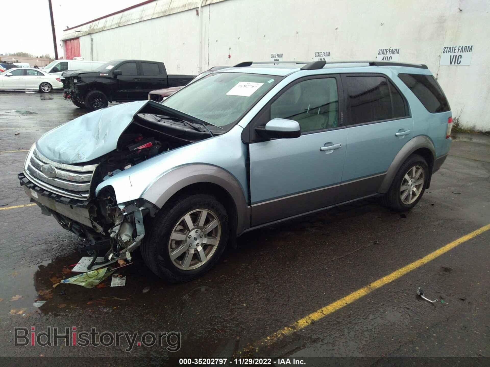 2008 FORD TAURUS X - VIN: 1FMDK05W98GA37071 - Фото 2