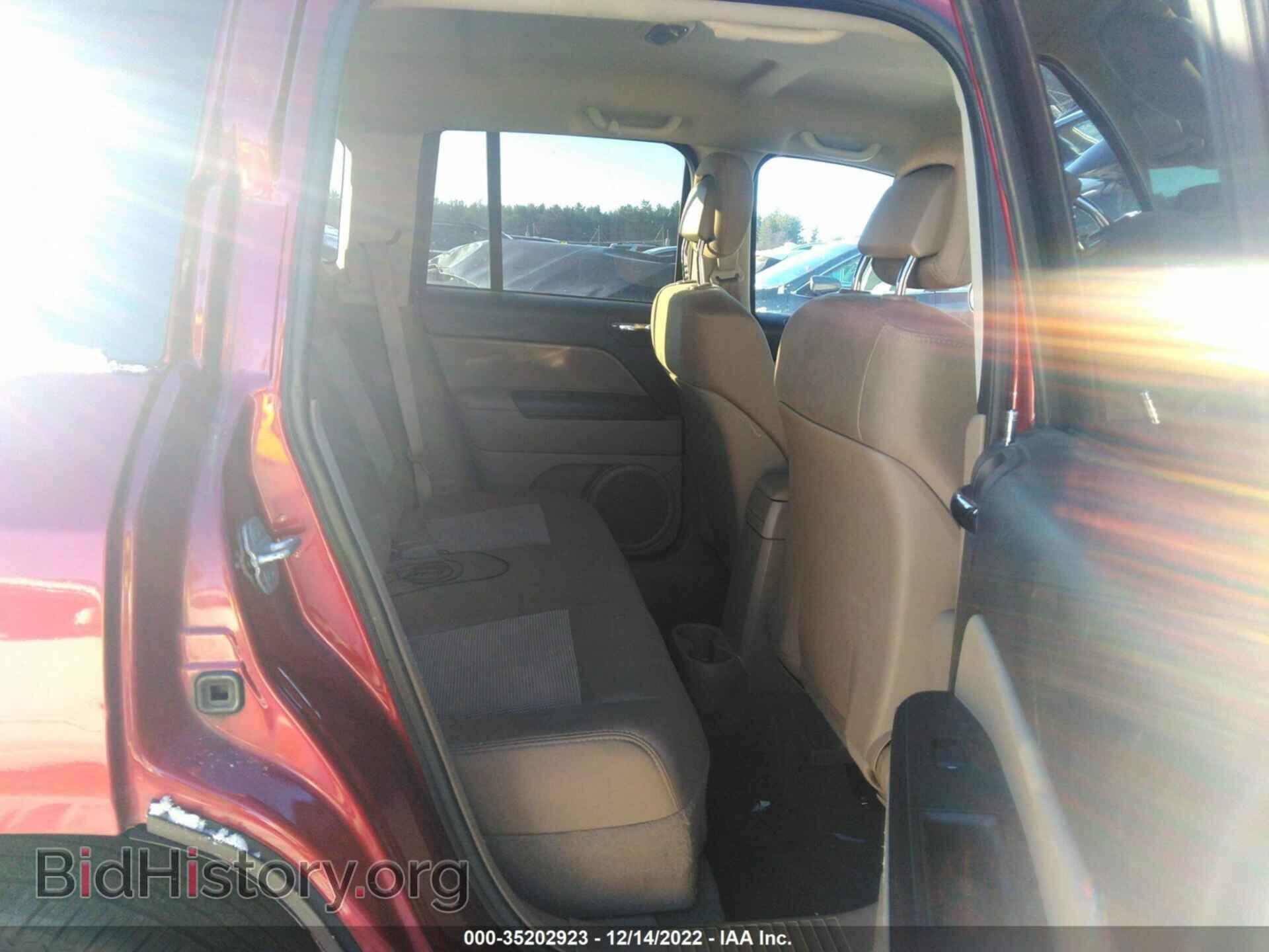 2011 JEEP COMPASS - VIN: 1J4NF1FB4BD134017 - Фото 8