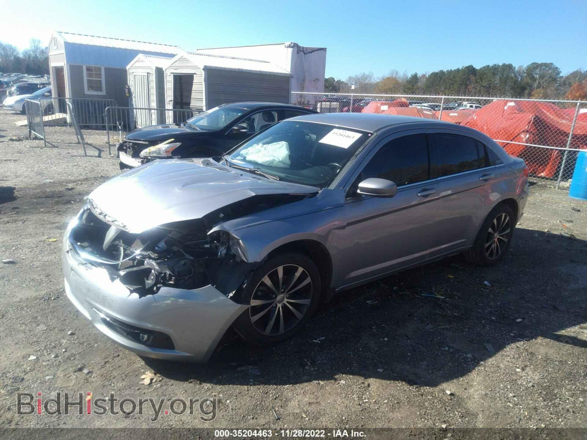 2014 CHRYSLER 200 - VIN: 1C3CCBBB4EN171878 - Фото 2