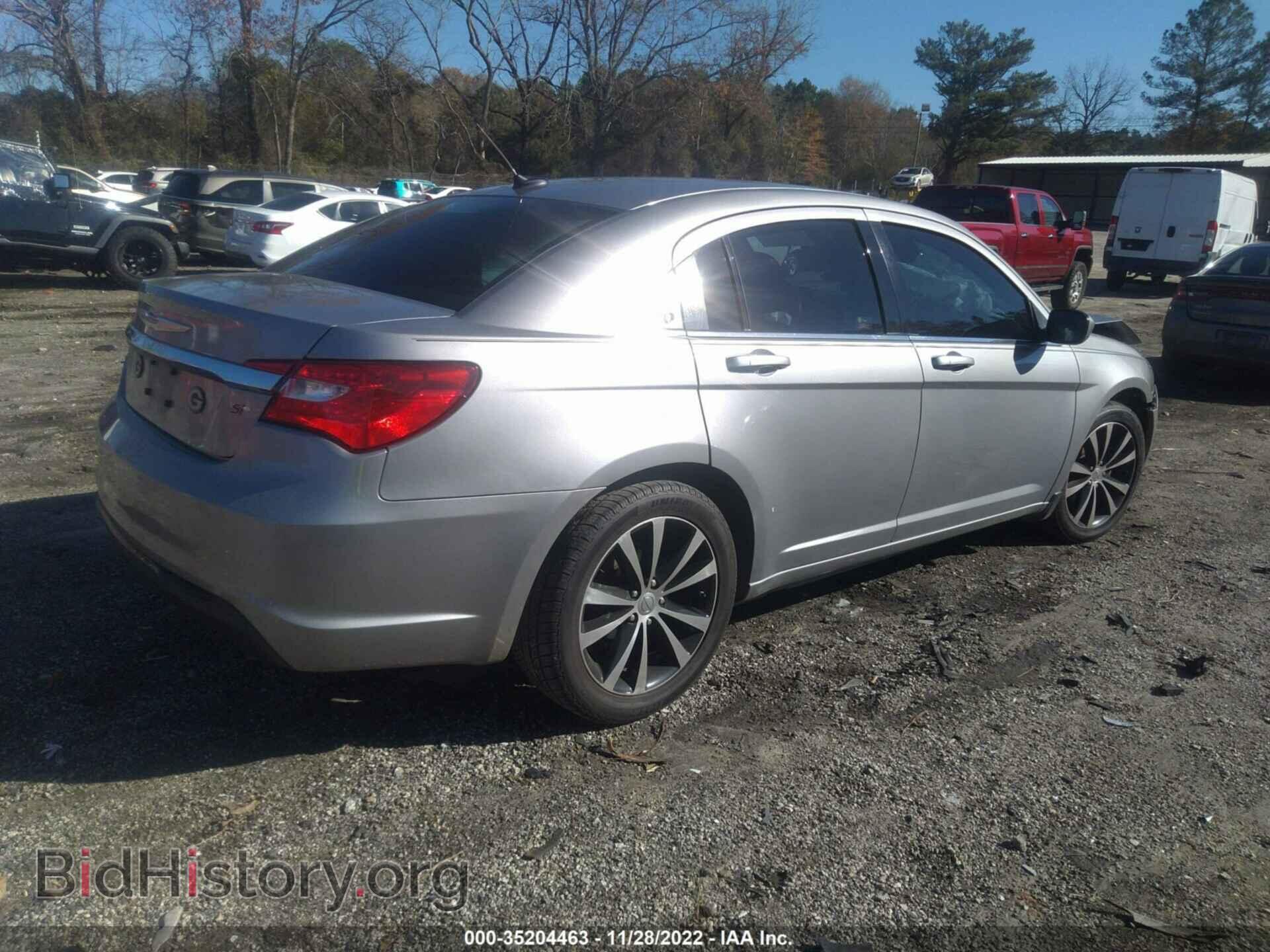 2014 CHRYSLER 200 - VIN: 1C3CCBBB4EN171878 - Фото 4