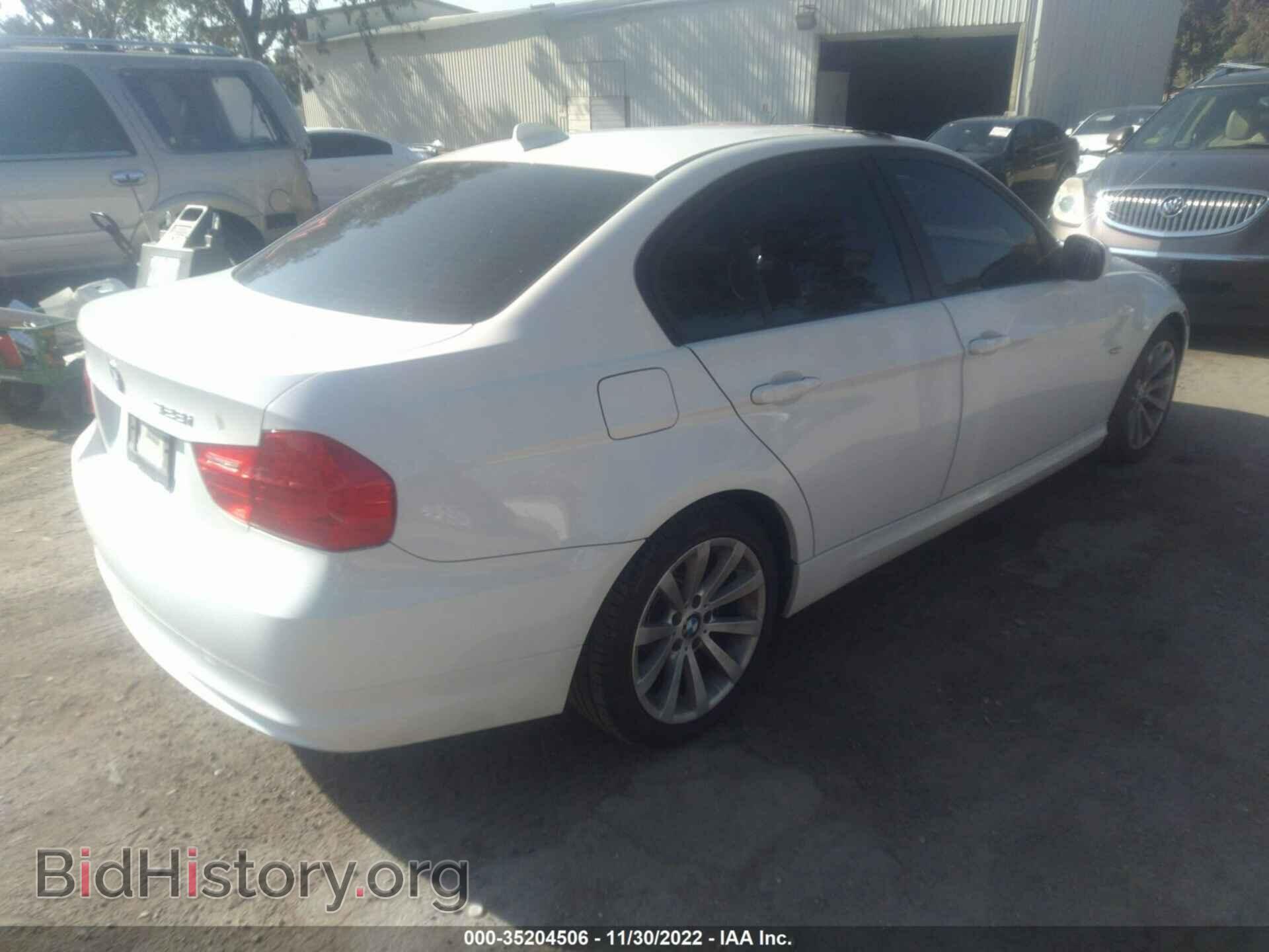 2011 BMW 3 SERIES - VIN: WBAPH5C56BA441346 - Фото 4