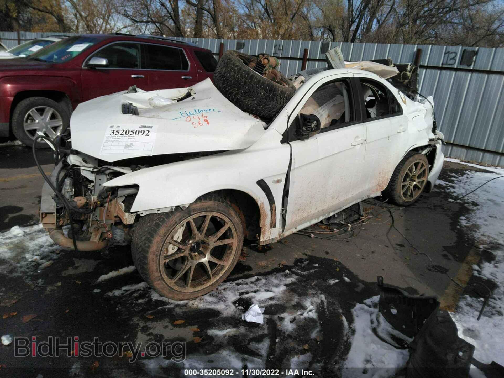 2011 MITSUBISHI LANCER EVOLUTION - VIN: JA32W8FV6BU046869 - Photo 2