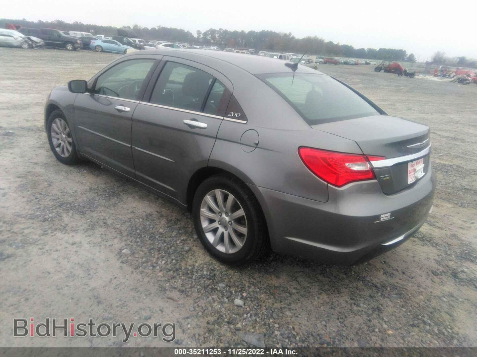 2013 CHRYSLER 200 - VIN: 1C3CCBCG4DN607637 - Фото 3