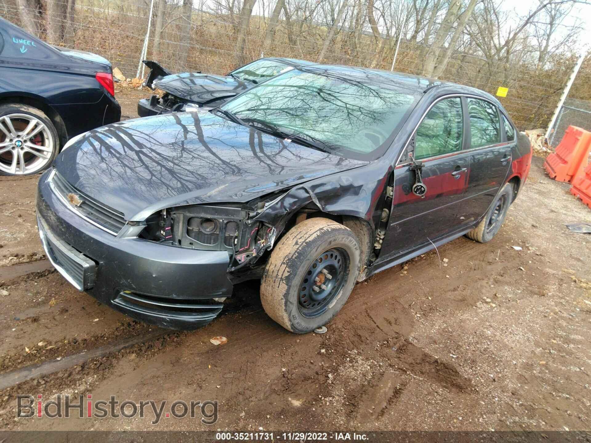 2011 CHEVROLET IMPALA - VIN: 2G1WF5EK2B1237444 - Фото 2