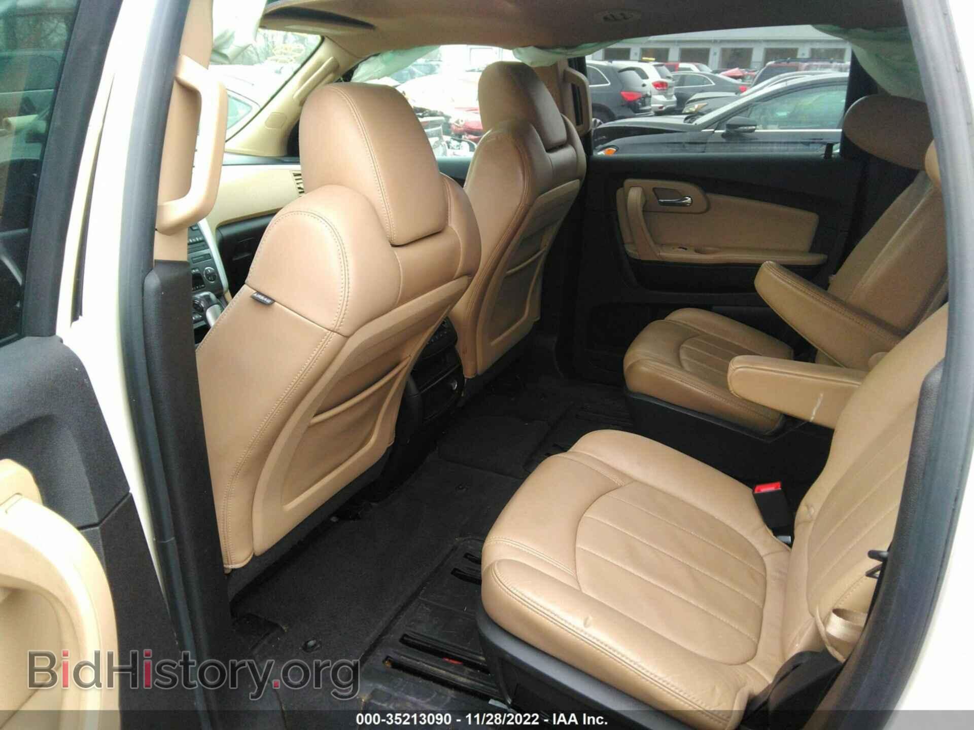 2011 CHEVROLET TRAVERSE - VIN: 1GNKRLED7BJ382804 - Фото 8