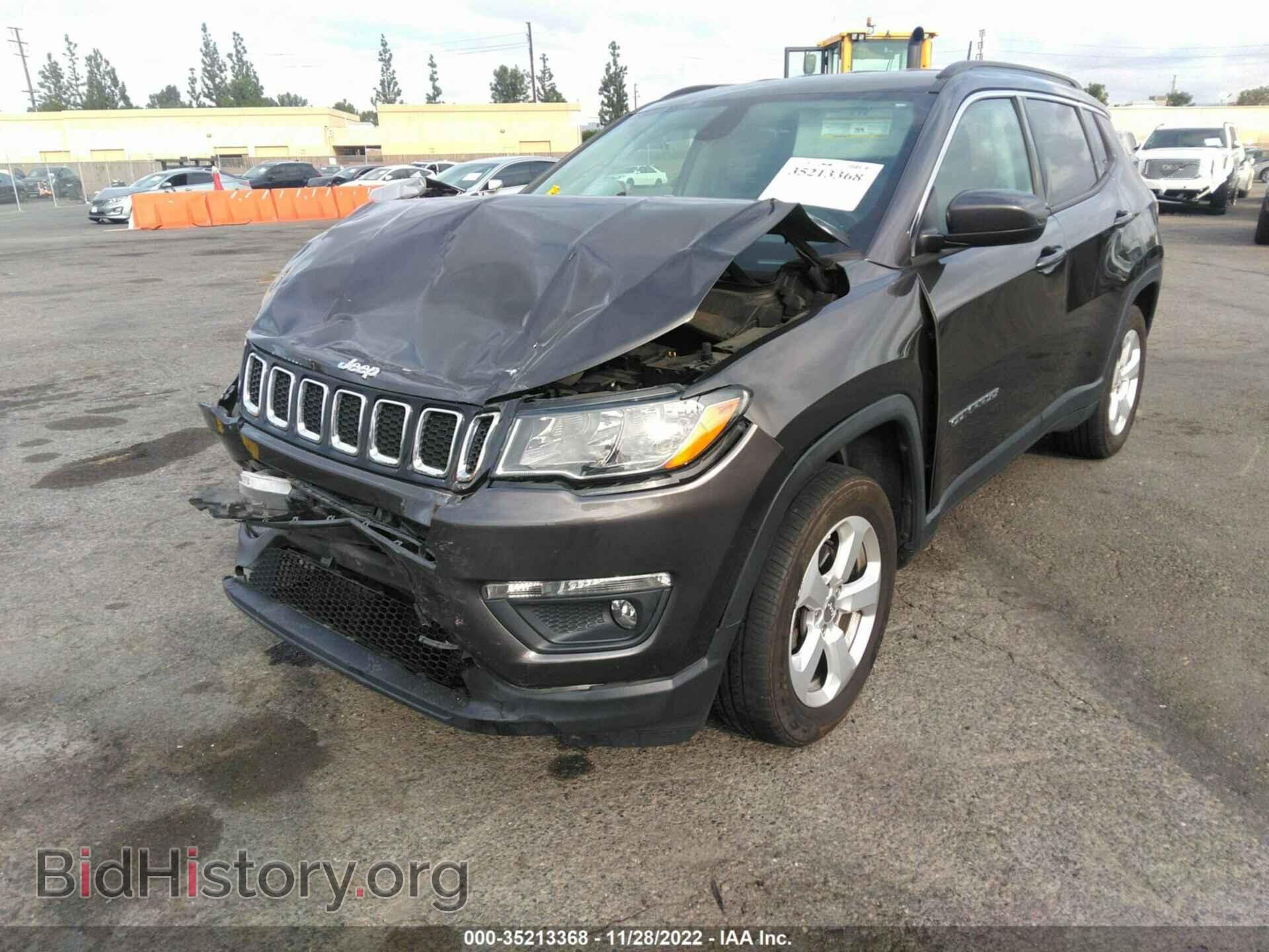 2018 JEEP COMPASS - VIN: 3C4NJCBB1JT137357 - Фото 2
