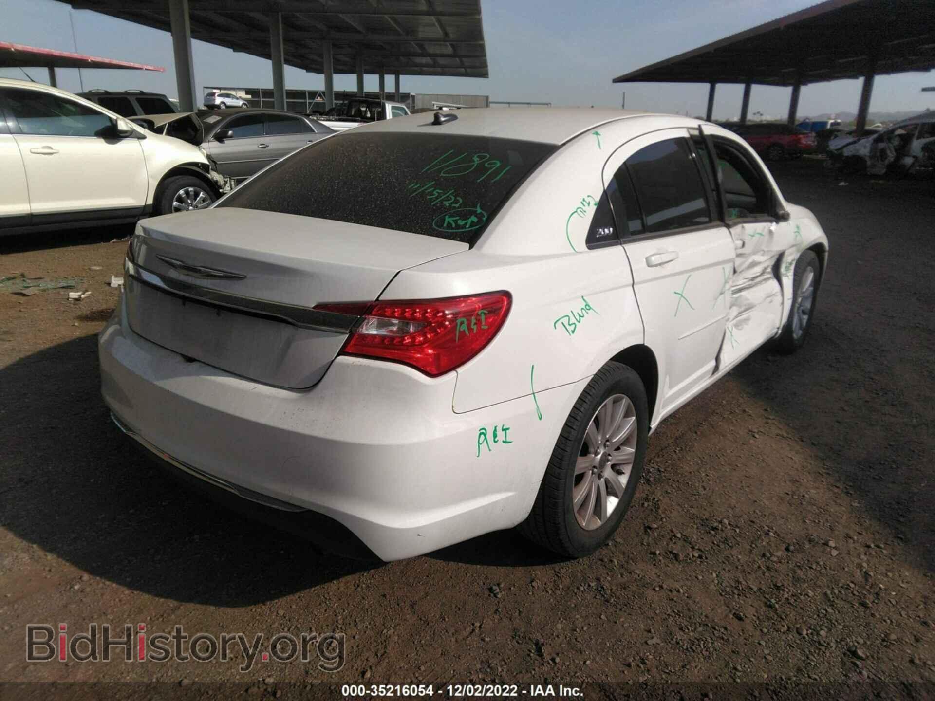 2013 CHRYSLER 200 - VIN: 1C3CCBBB1DN713890 - Фото 4