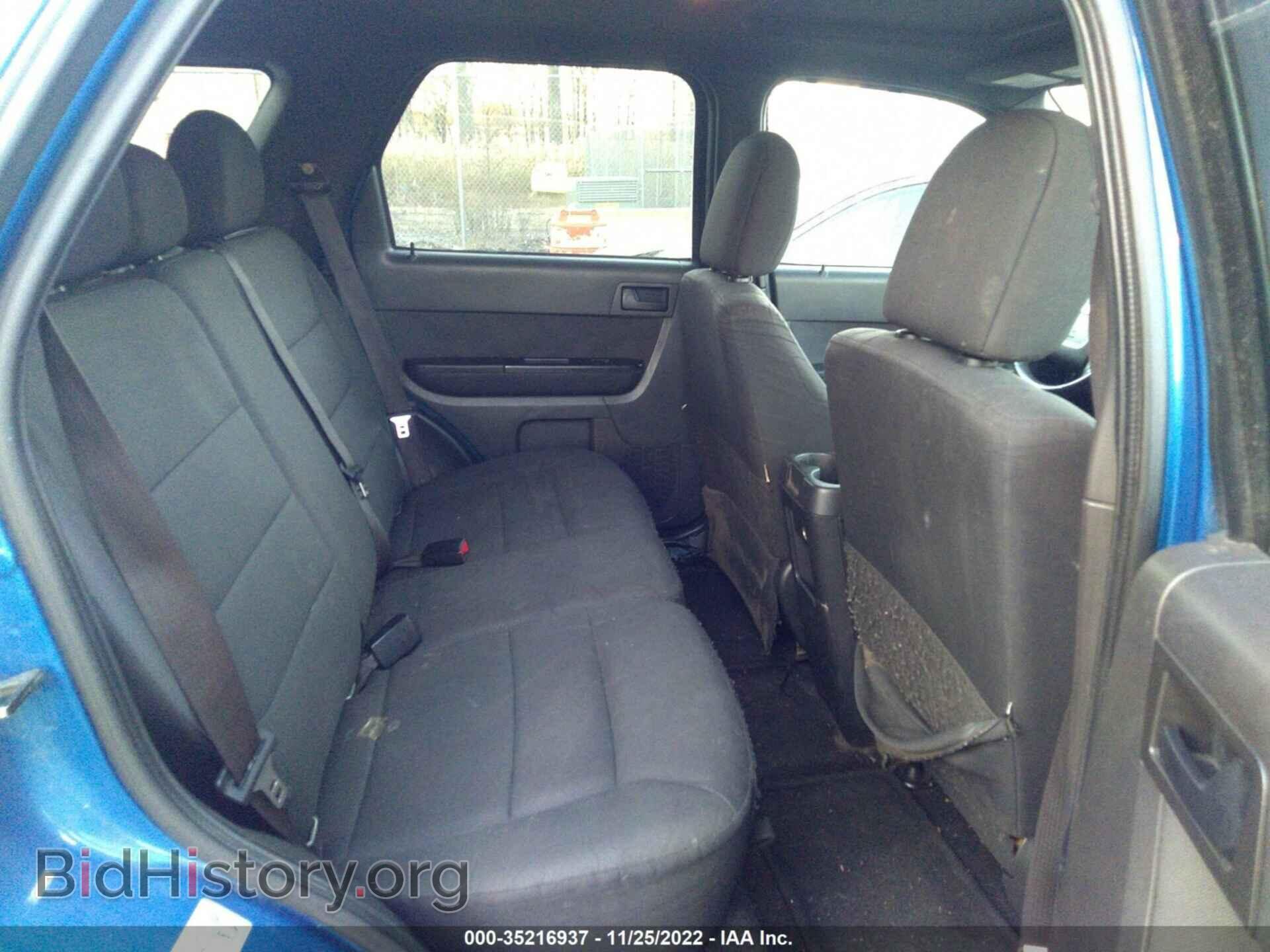 2011 FORD ESCAPE - VIN: 1FMCU0D76BKB18968 - Фото 8