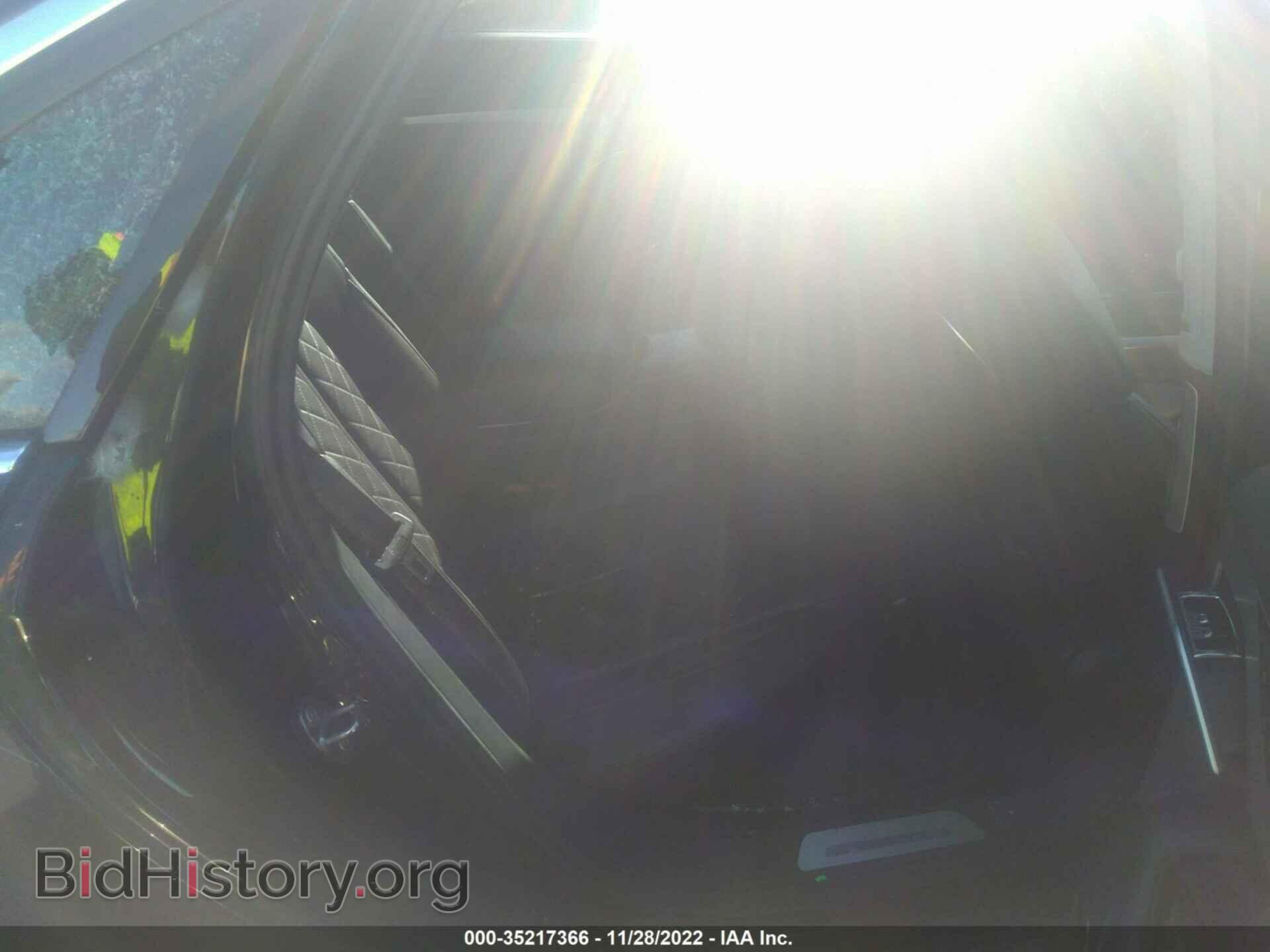 2012 AUDI A8 - VIN: WAUAVAFD8CN017638 - Photo 8