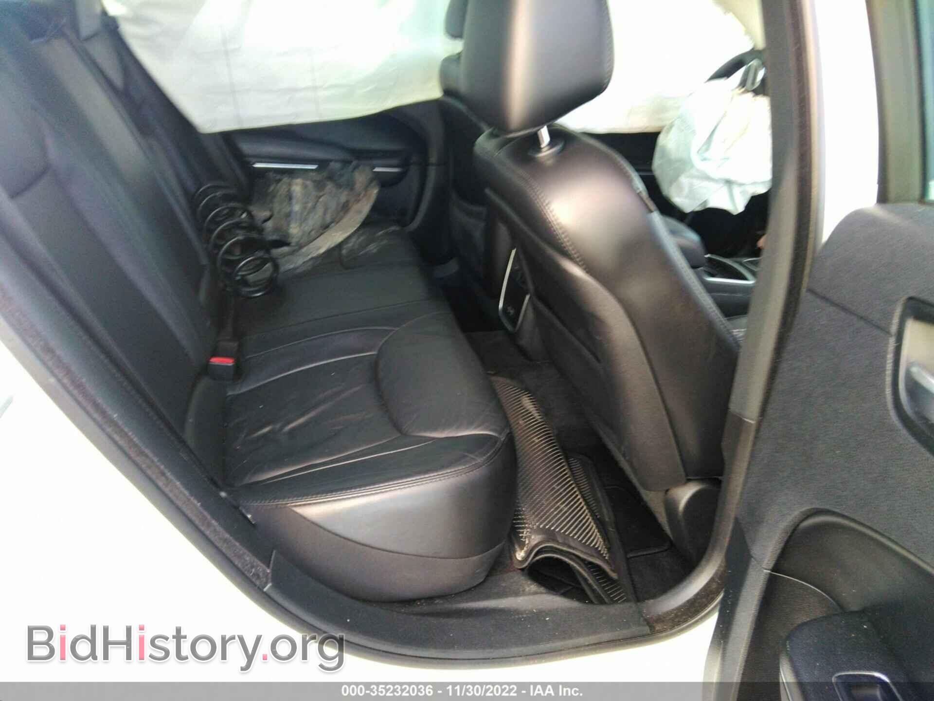 2017 CHRYSLER 300 - VIN: 2C3CCAAG0HH661965 - Фото 8