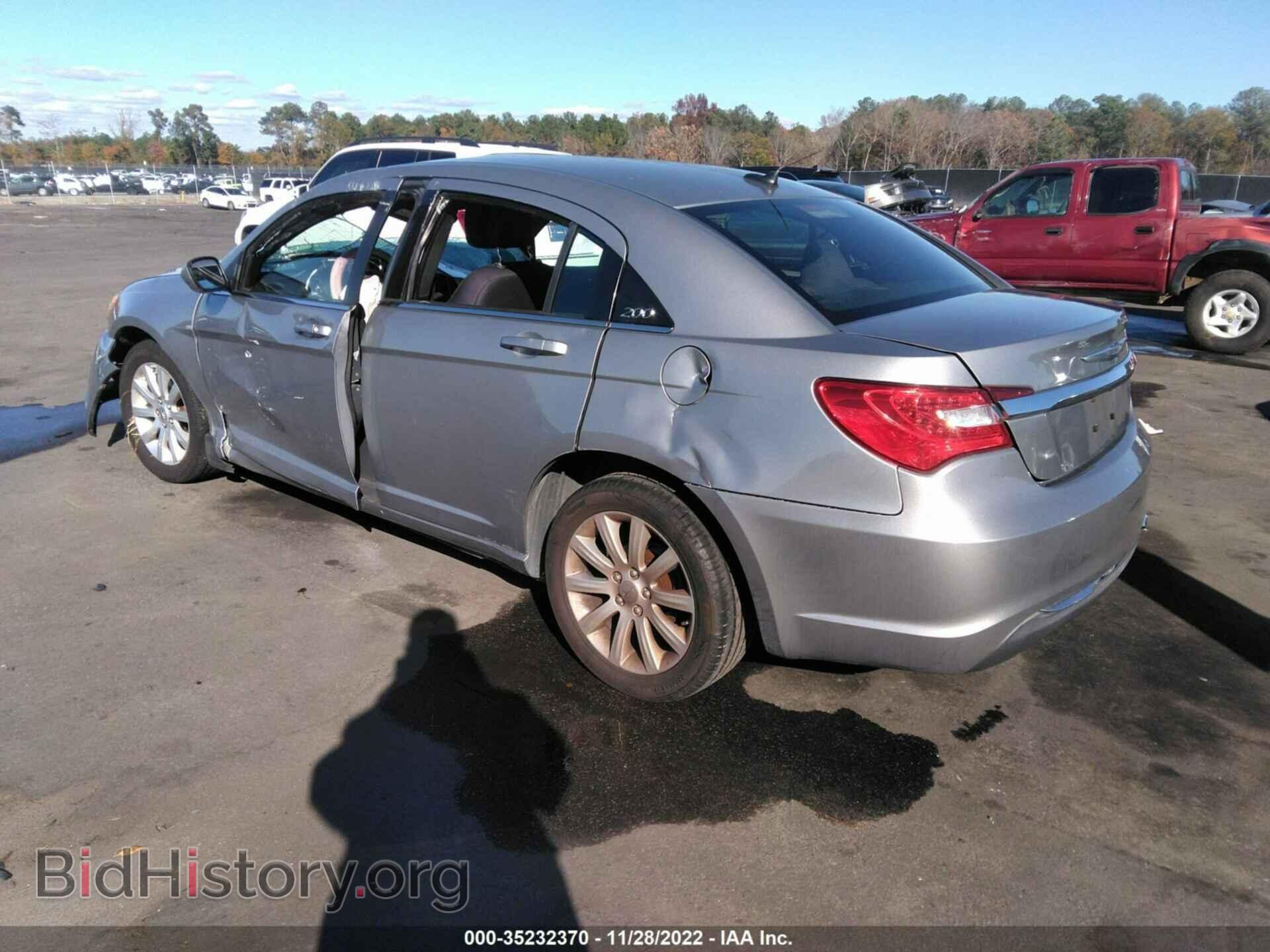 2013 CHRYSLER 200 - VIN: 1C3CCBBB1DN549878 - Фото 3
