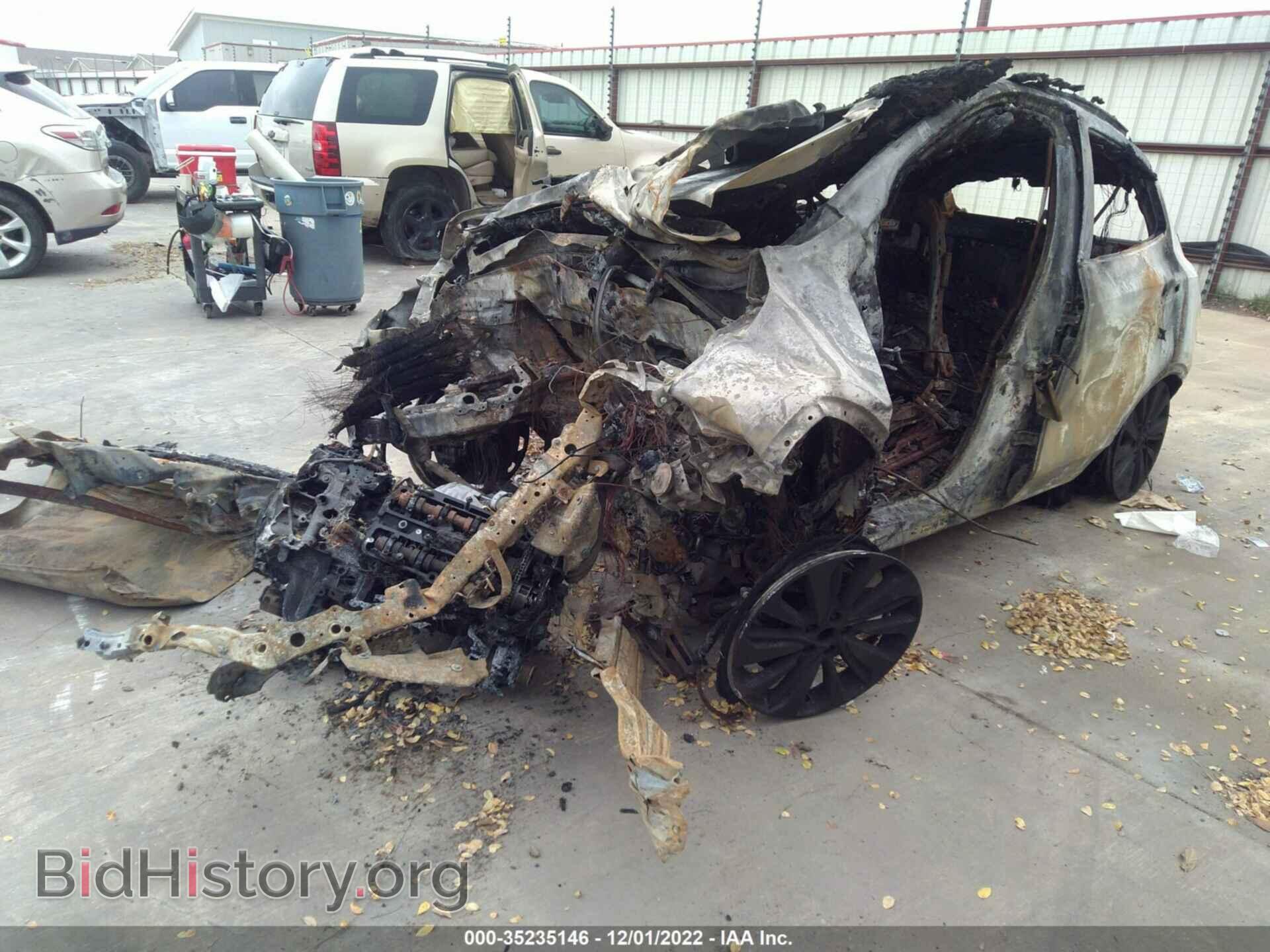2021 BUICK ENCORE - VIN: KL4CJASBXMB307100 - Photo 2