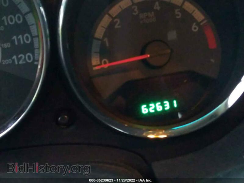 2010 Dodge CALIBER (VIN 1B3CB3HA6AD635743) — photo 7 of 11