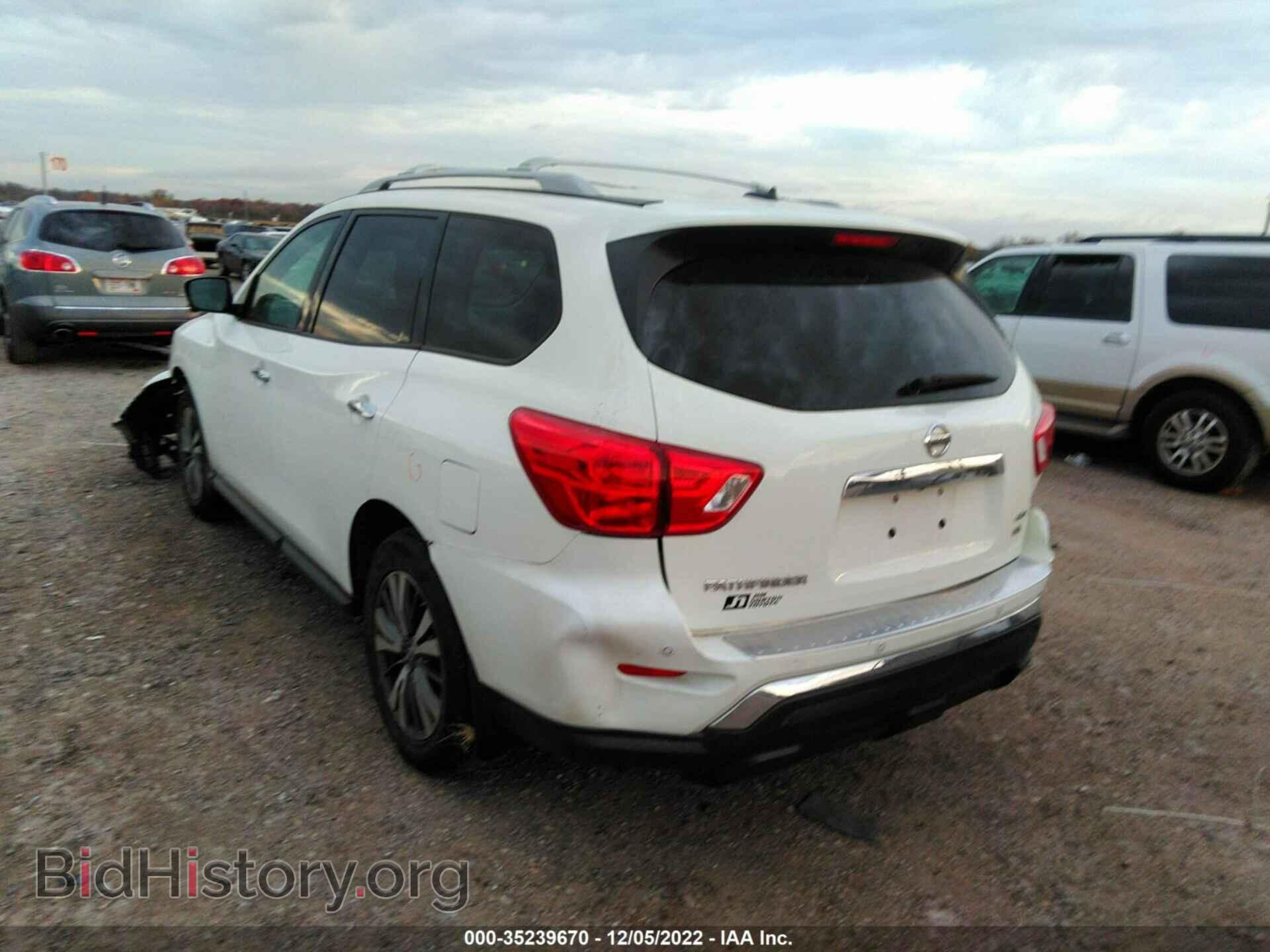 2017 NISSAN PATHFINDER - VIN: 5N1DR2MM4HC642629 - Фото 3