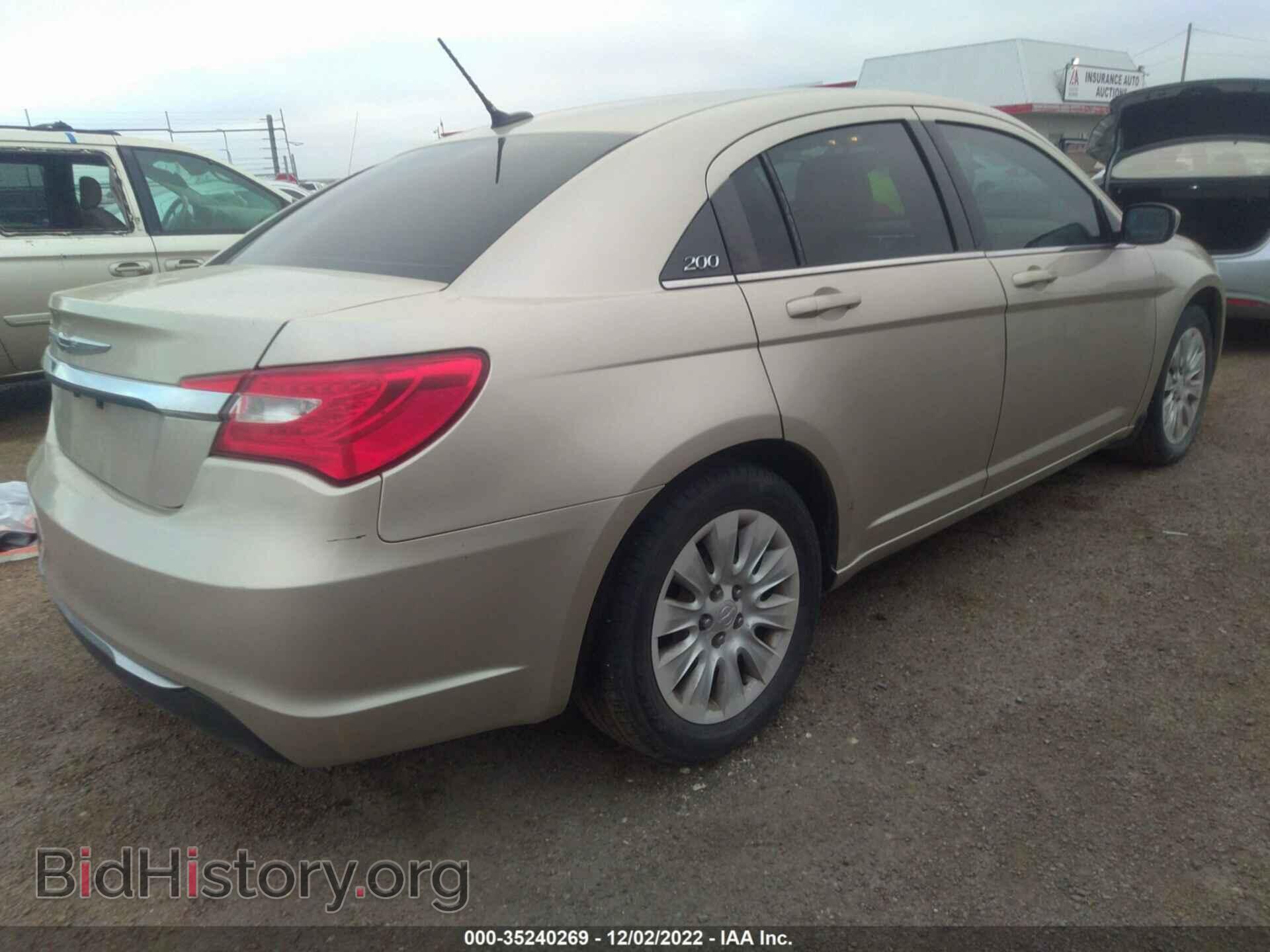 2013 CHRYSLER 200 - VIN: 1C3CCBAB1DN560414 - Фото 4