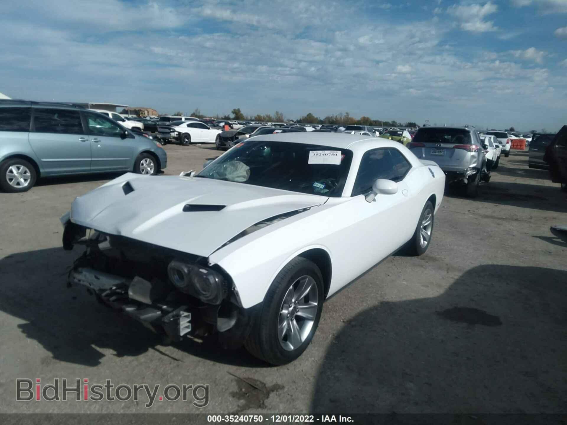 2019 DODGE CHALLENGER - VIN: 2C3CDZAG8KH752131 - Фото 2