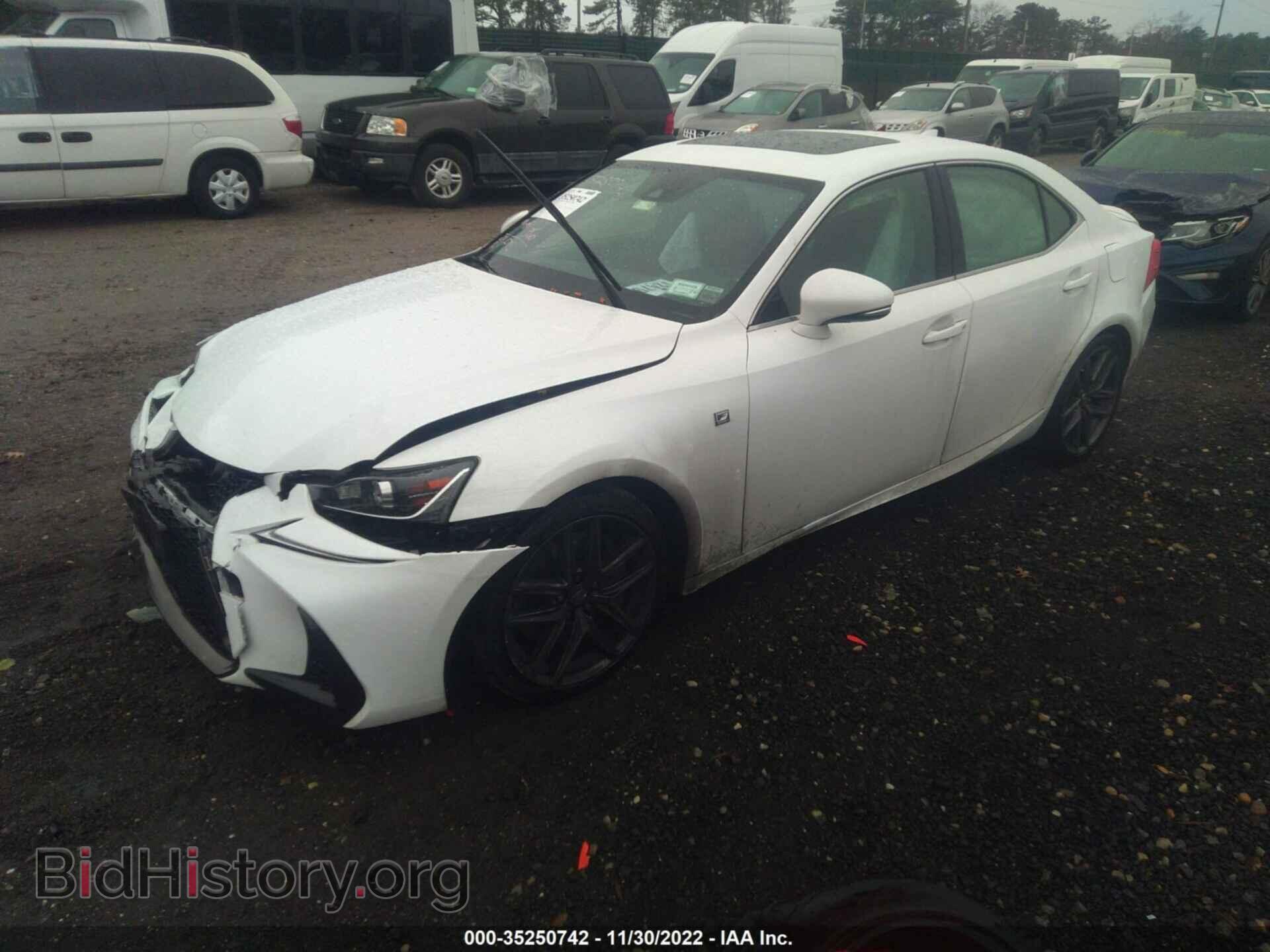 2017 LEXUS IS - VIN: JTHCE1D29H5014329 - Фото 2