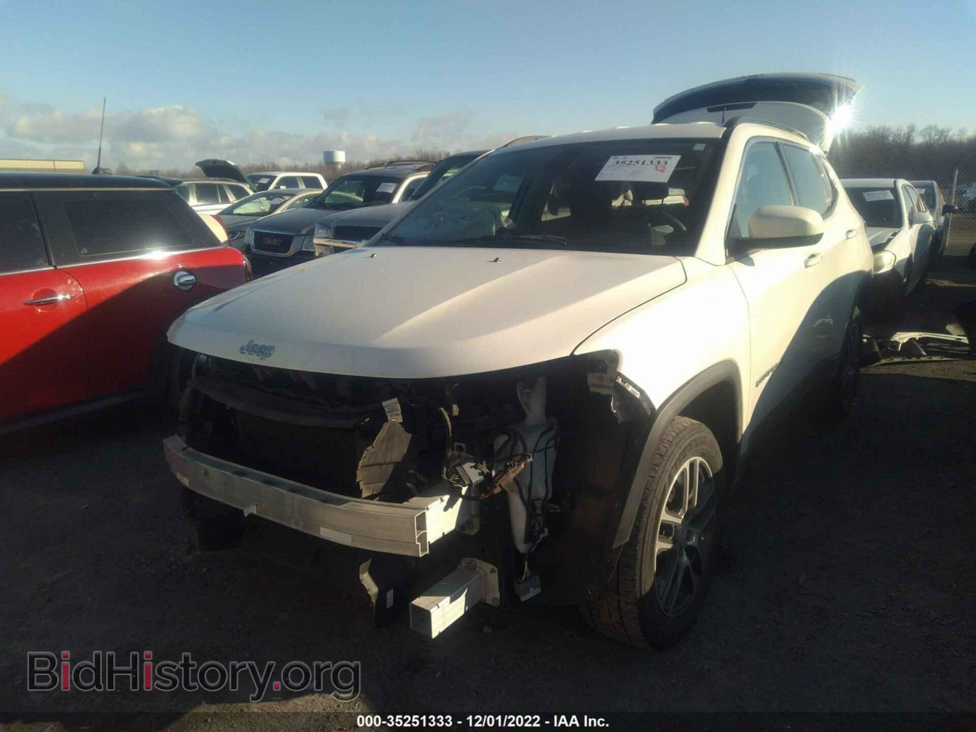 2018 JEEP COMPASS - VIN: 3C4NJDBB8JT355799 - Фото 2