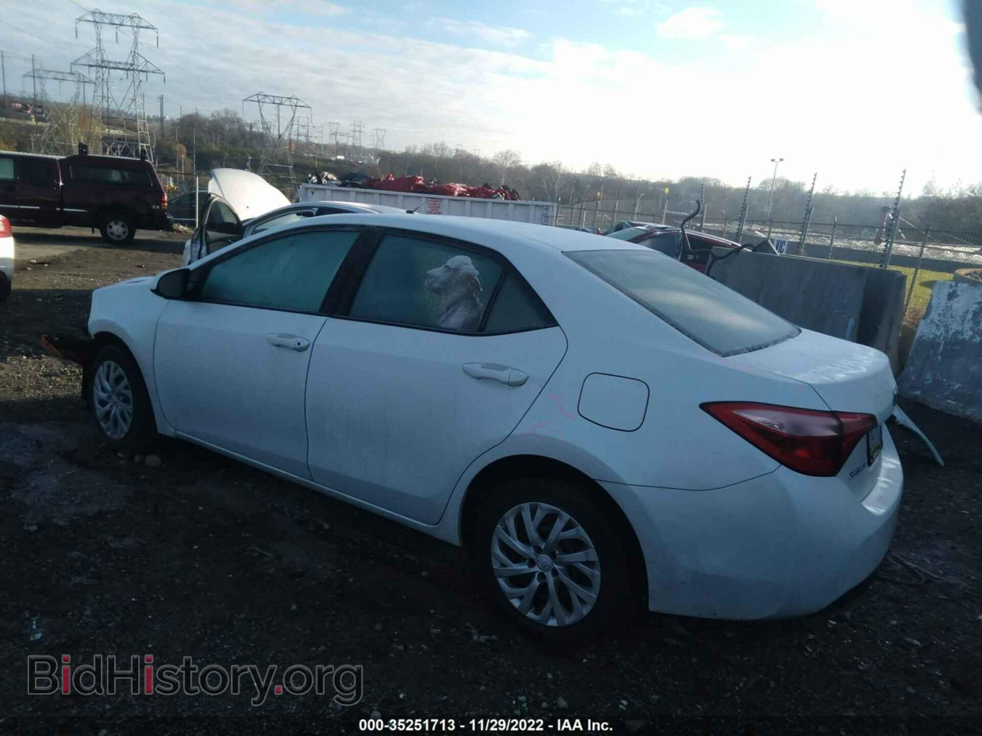 2017 TOYOTA COROLLA - VIN: 5YFBURHE8HP631145 - Фото 3