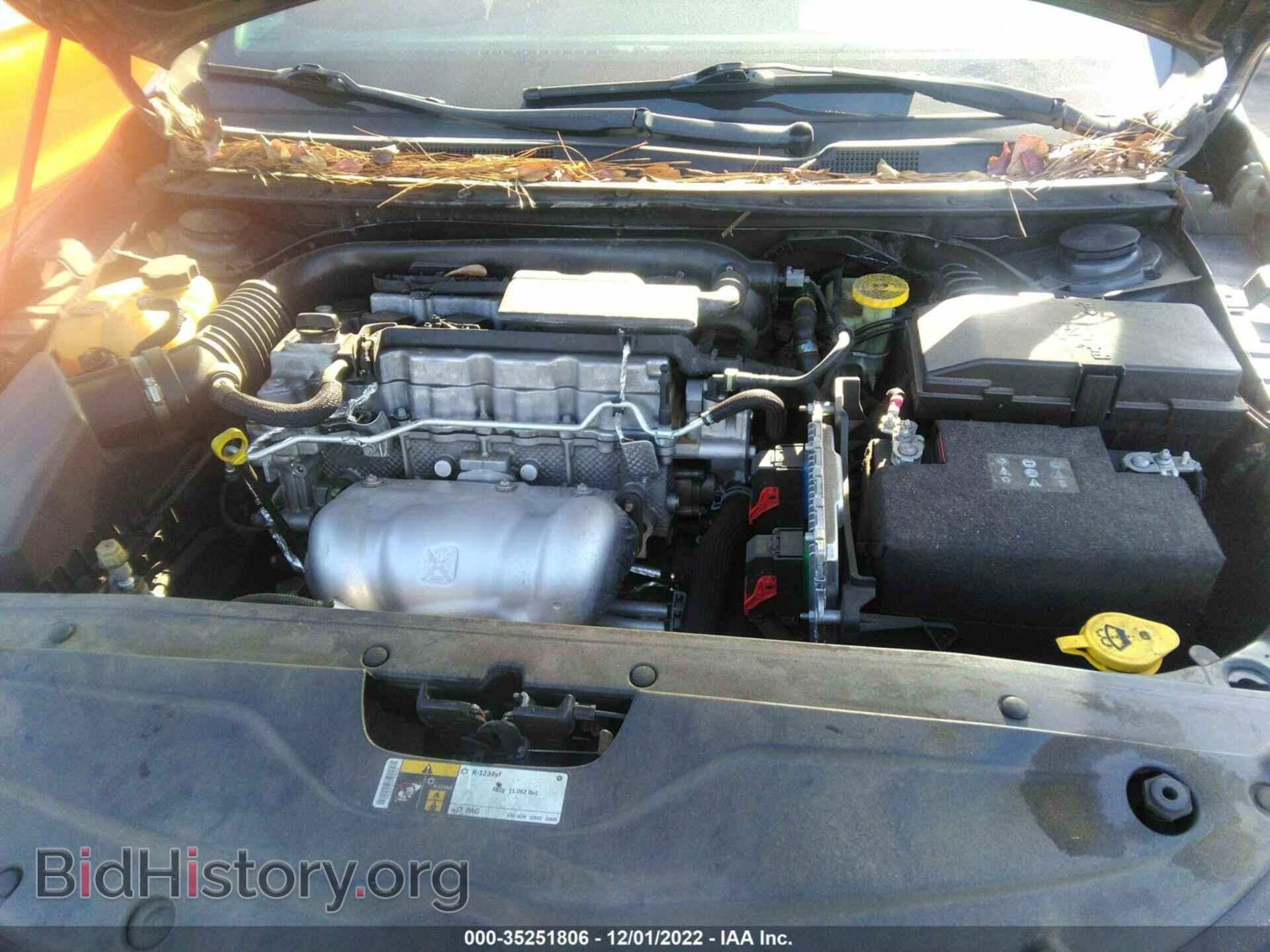 2016 CHRYSLER 200 - VIN: 1C3CCCFB6GN182612 - Фото 10