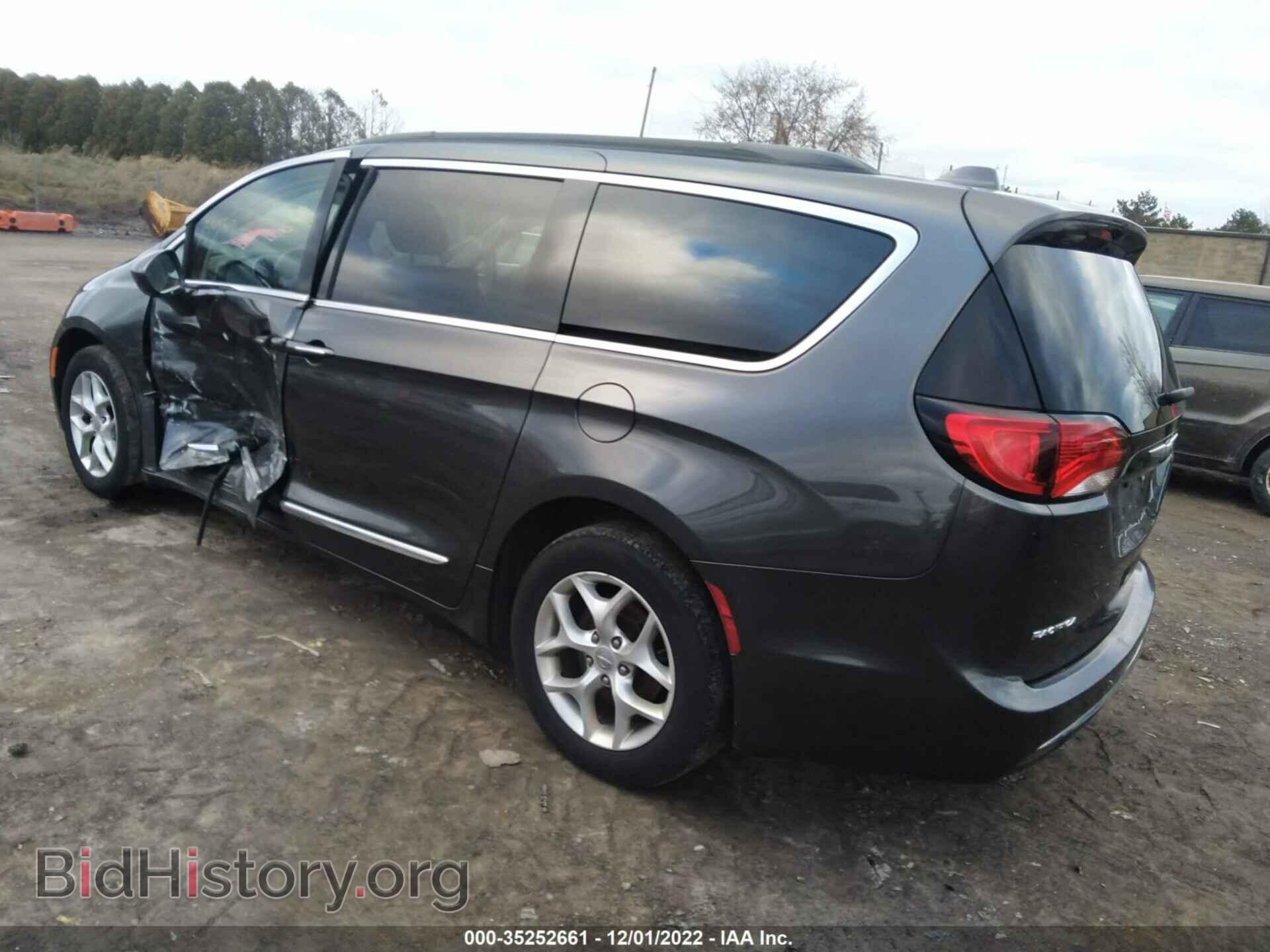 2017 CHRYSLER PACIFICA - VIN: 2C4RC1BG4HR503952 - Фото 3