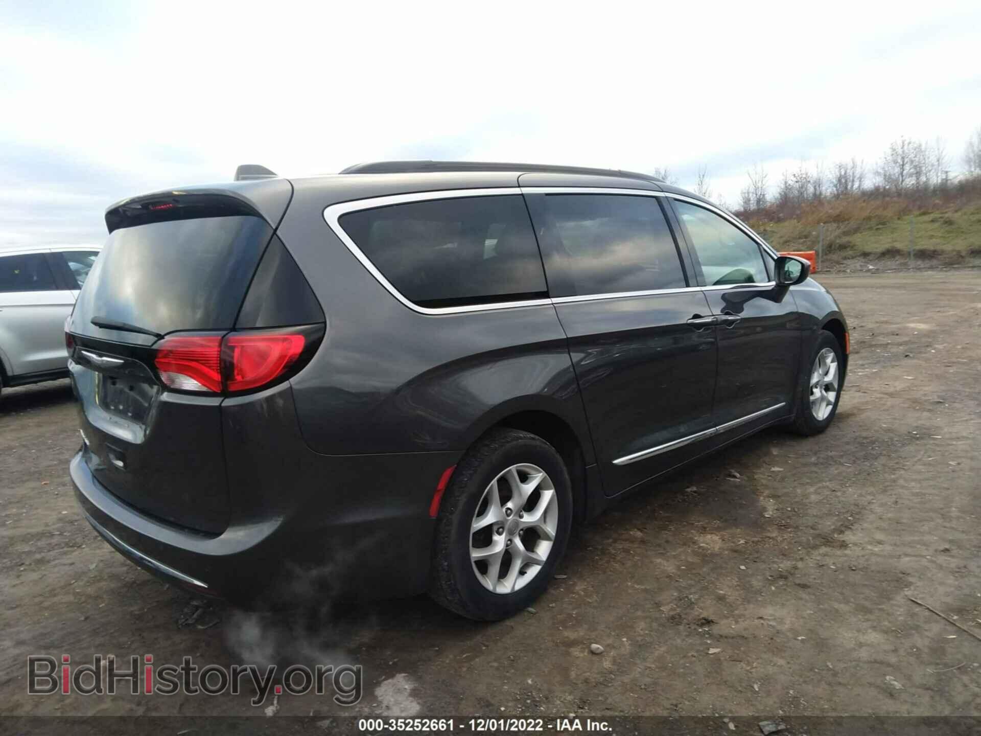 2017 CHRYSLER PACIFICA - VIN: 2C4RC1BG4HR503952 - Фото 4