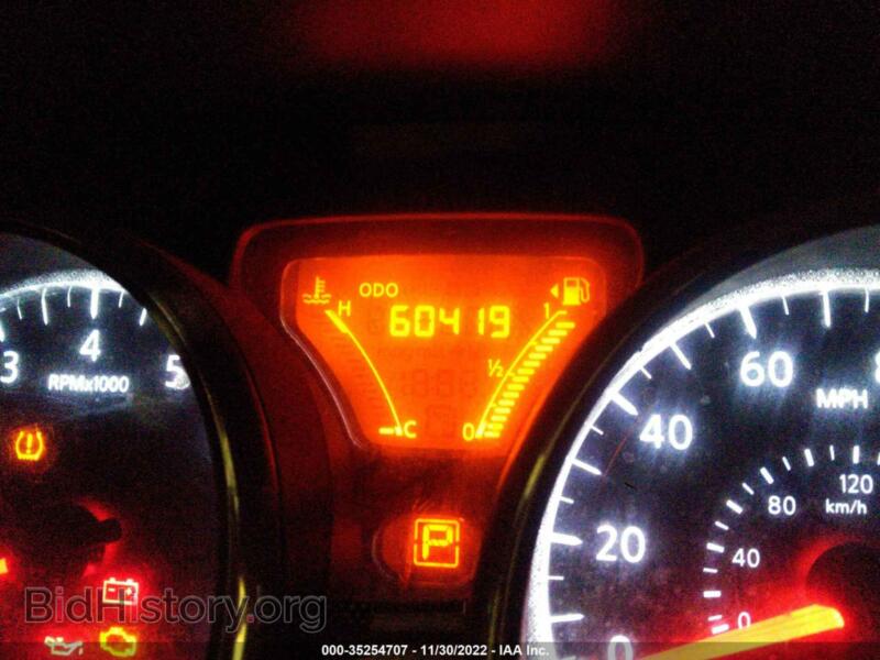 2014 Nissan VERSA NOTE (VIN 3N1CE2CP1EL430006) — photo 7 of 11