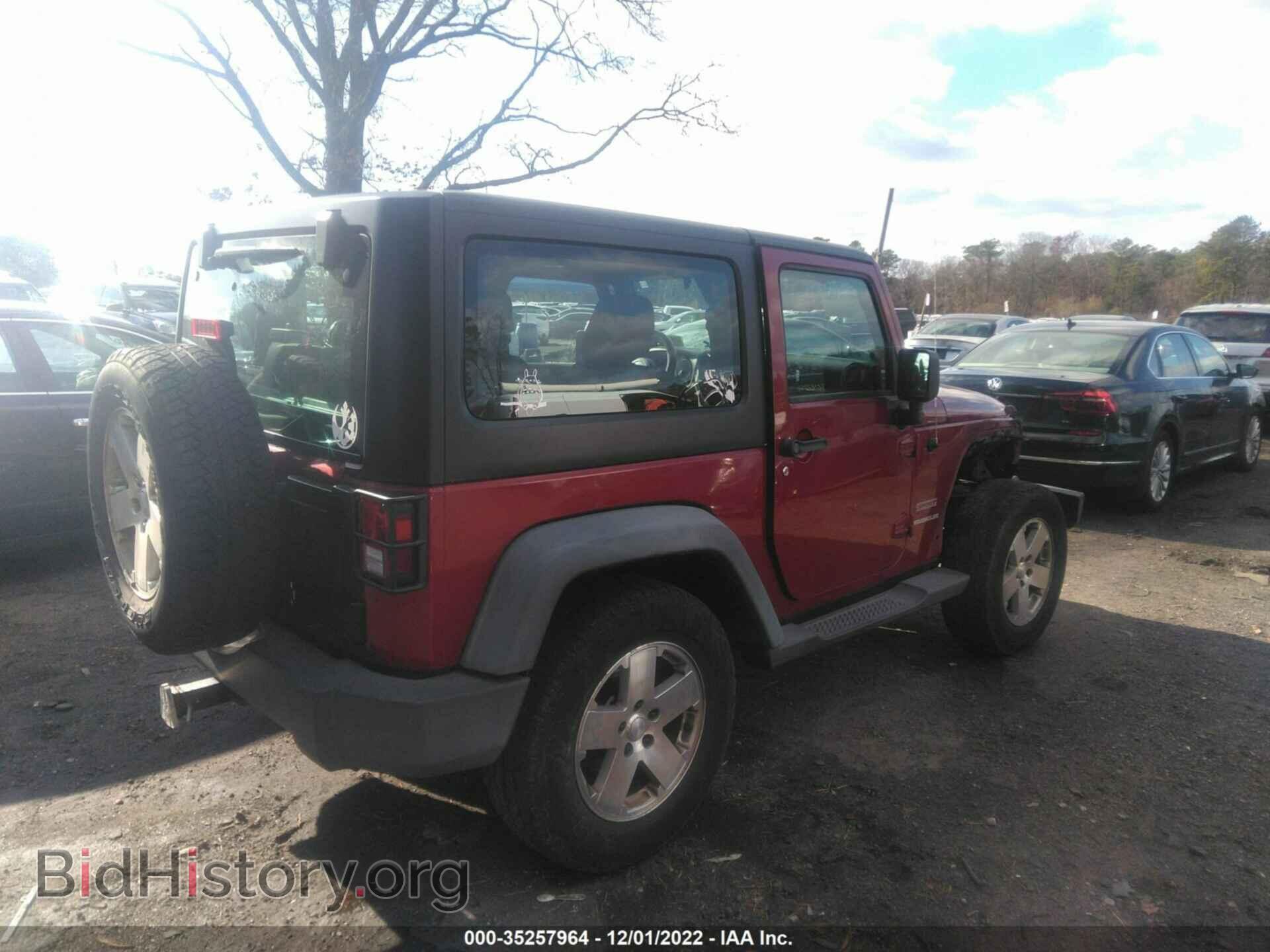 2011 JEEP WRANGLER - VIN: 1J4AA2D1XBL592339 - Фото 4
