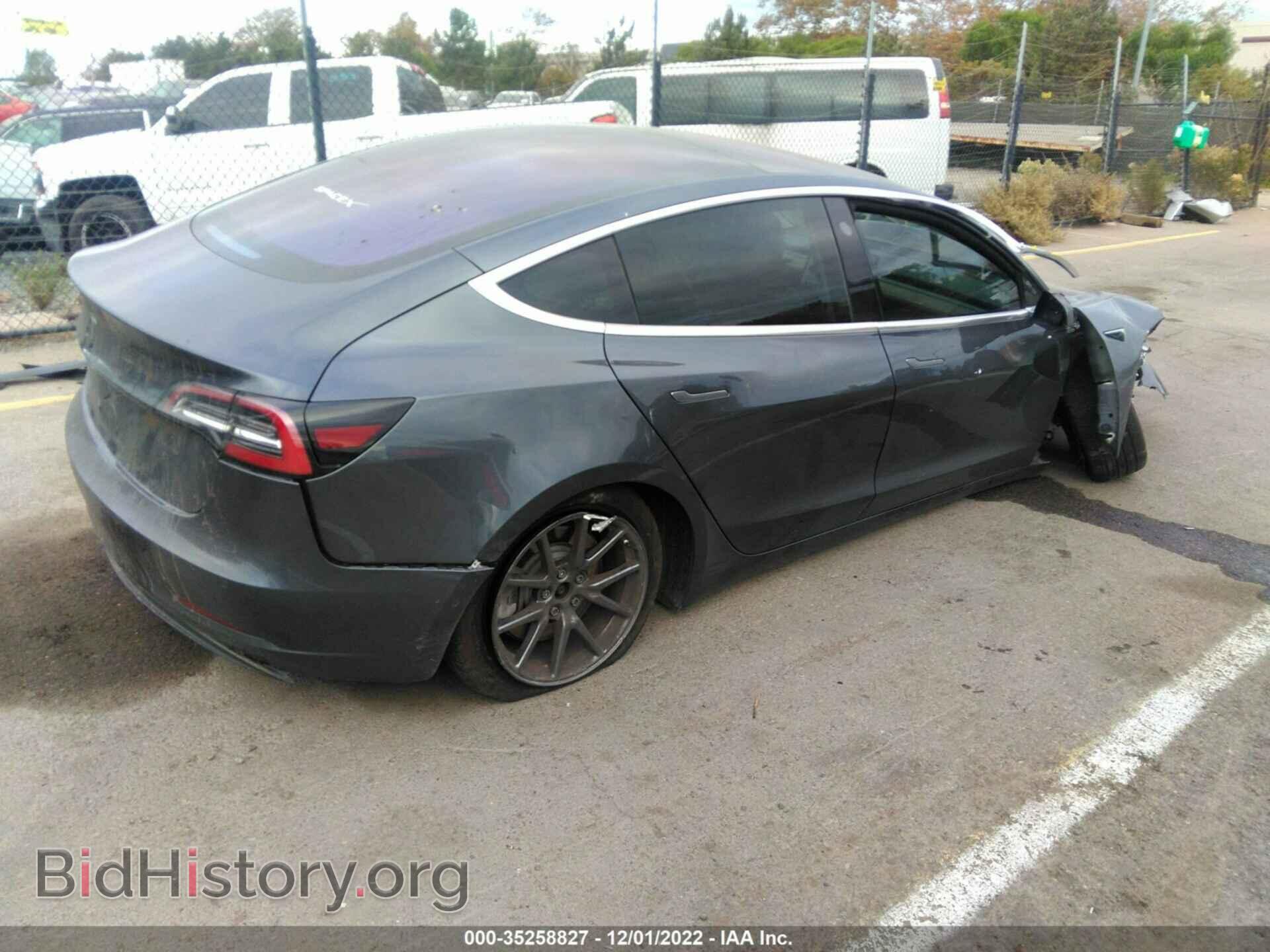 2017 TESLA MODEL 3 - VIN: 5YJ3E1EA3HF000657 - Photo 4