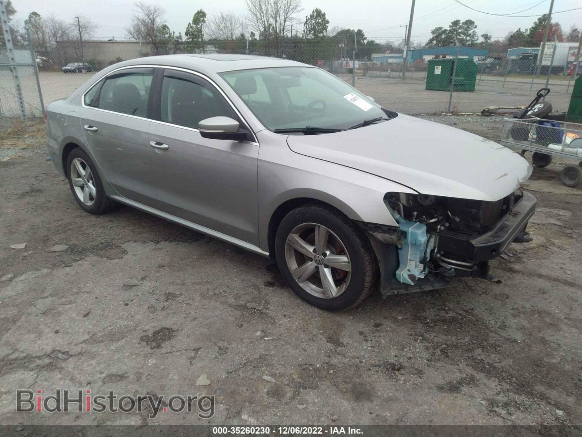 Photo 1VWBP7A35CC076092 - VOLKSWAGEN PASSAT 2012