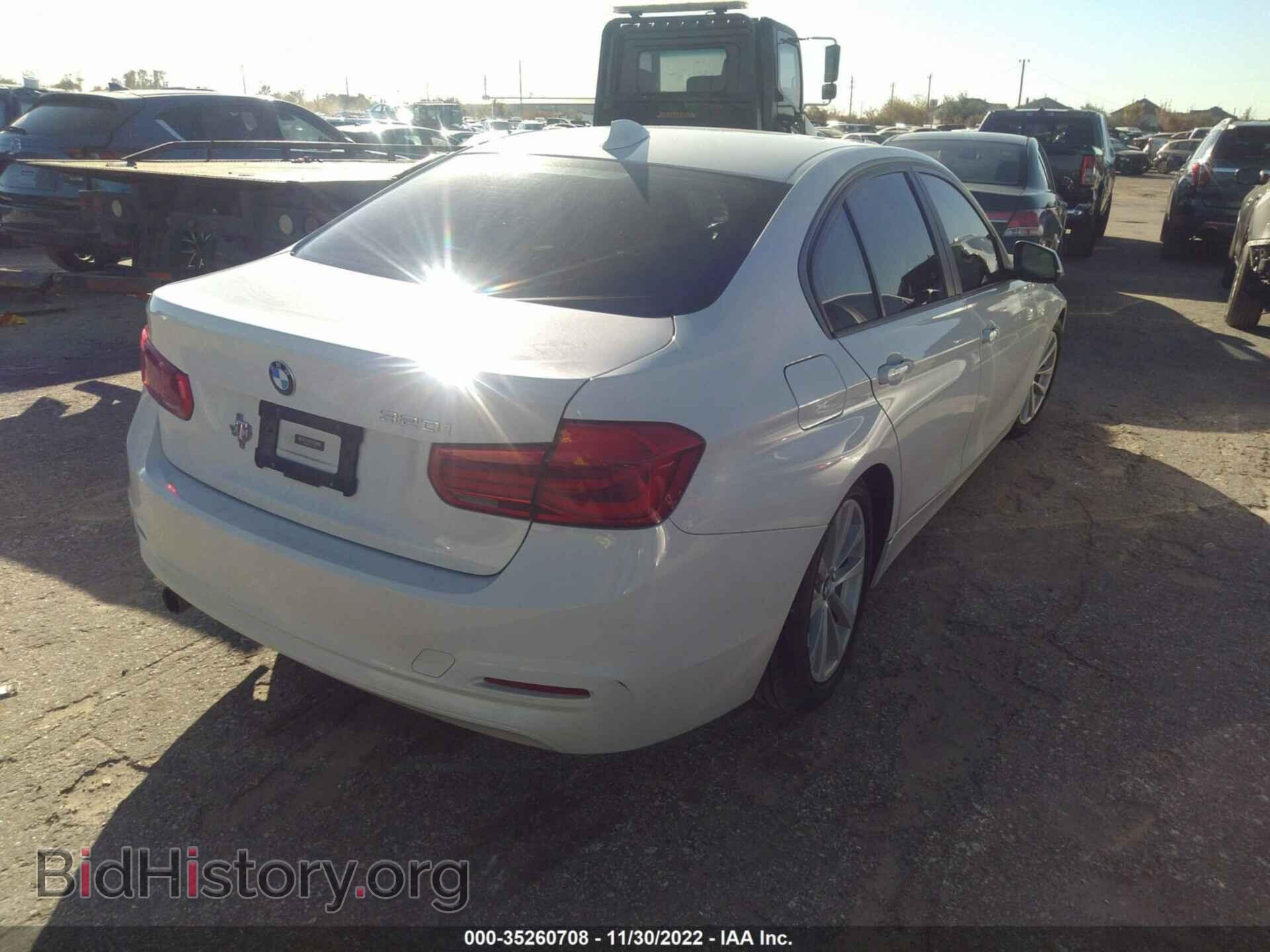 2017 BMW 3 SERIES - VIN: WBA8A9C54HK619984 - Фото 4
