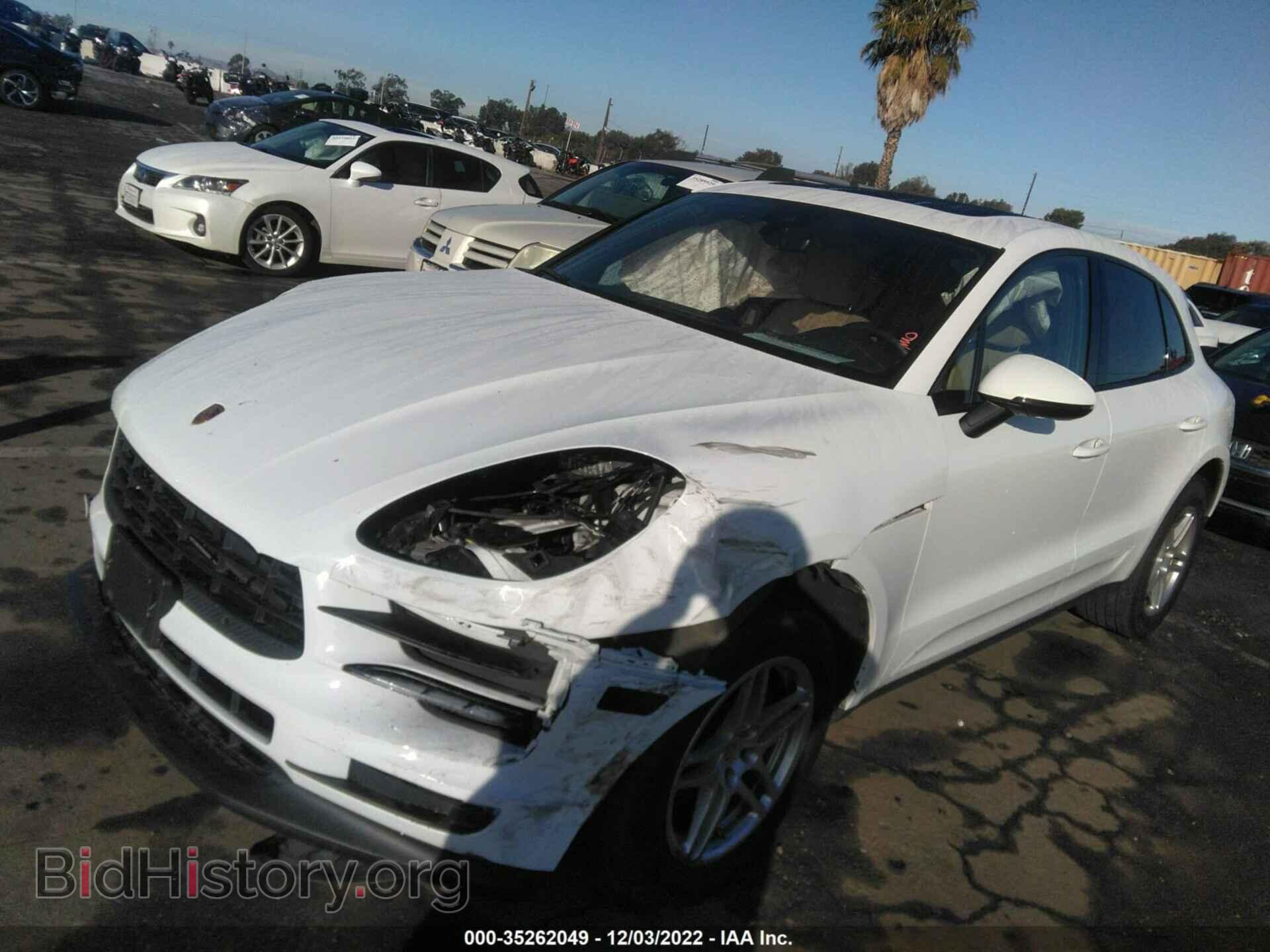 2020 PORSCHE MACAN - VIN: WP1AA2A55LLB08736 - Photo 2