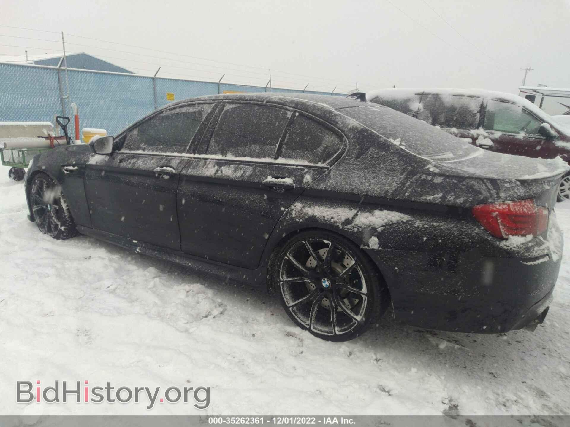 2013 BMW M5 - VIN: WBSFV9C50DD095738 - Фото 3