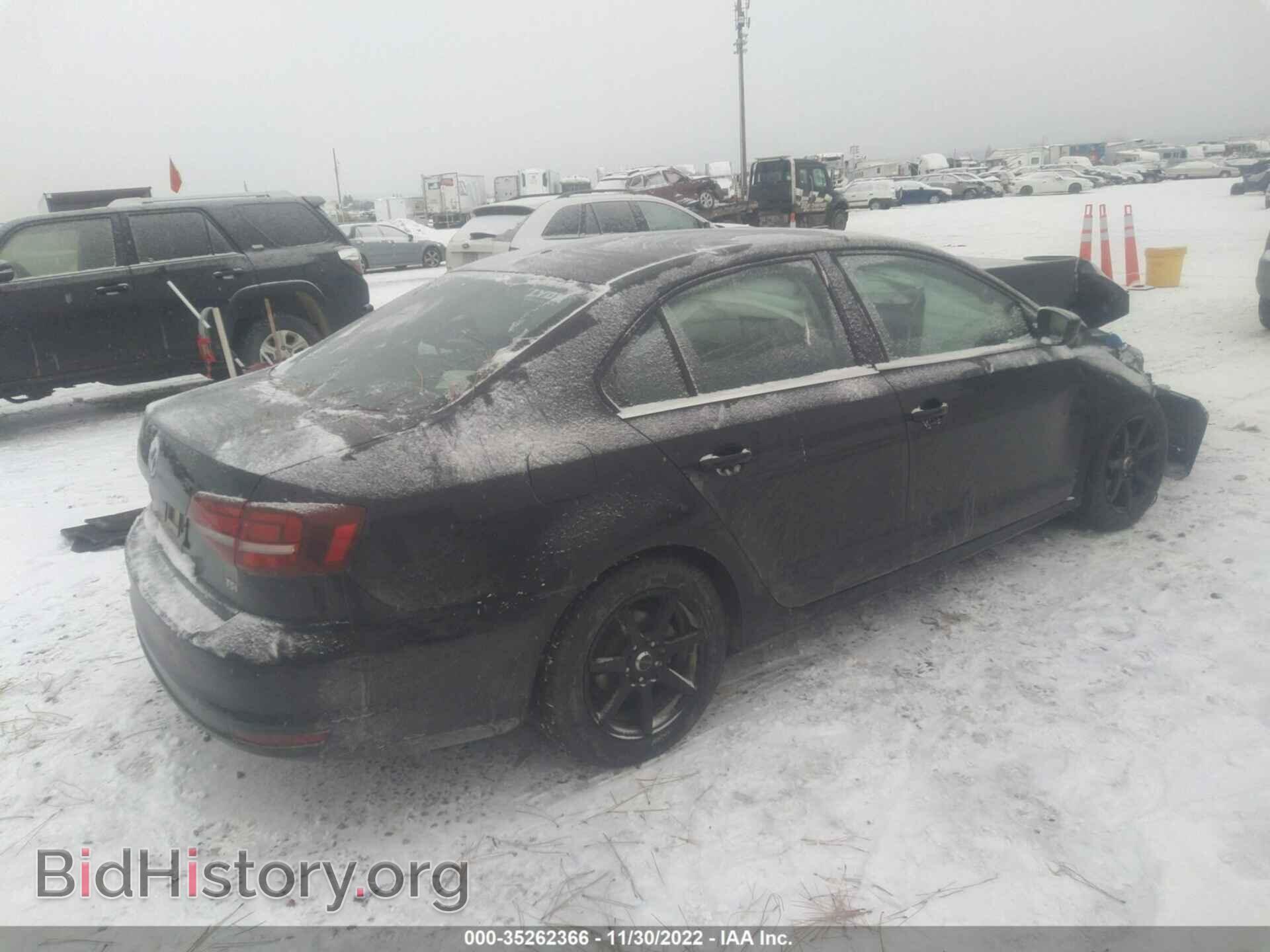 2017 VOLKSWAGEN JETTA - VIN: 3VW2B7AJ5HM236037 - Фото 4