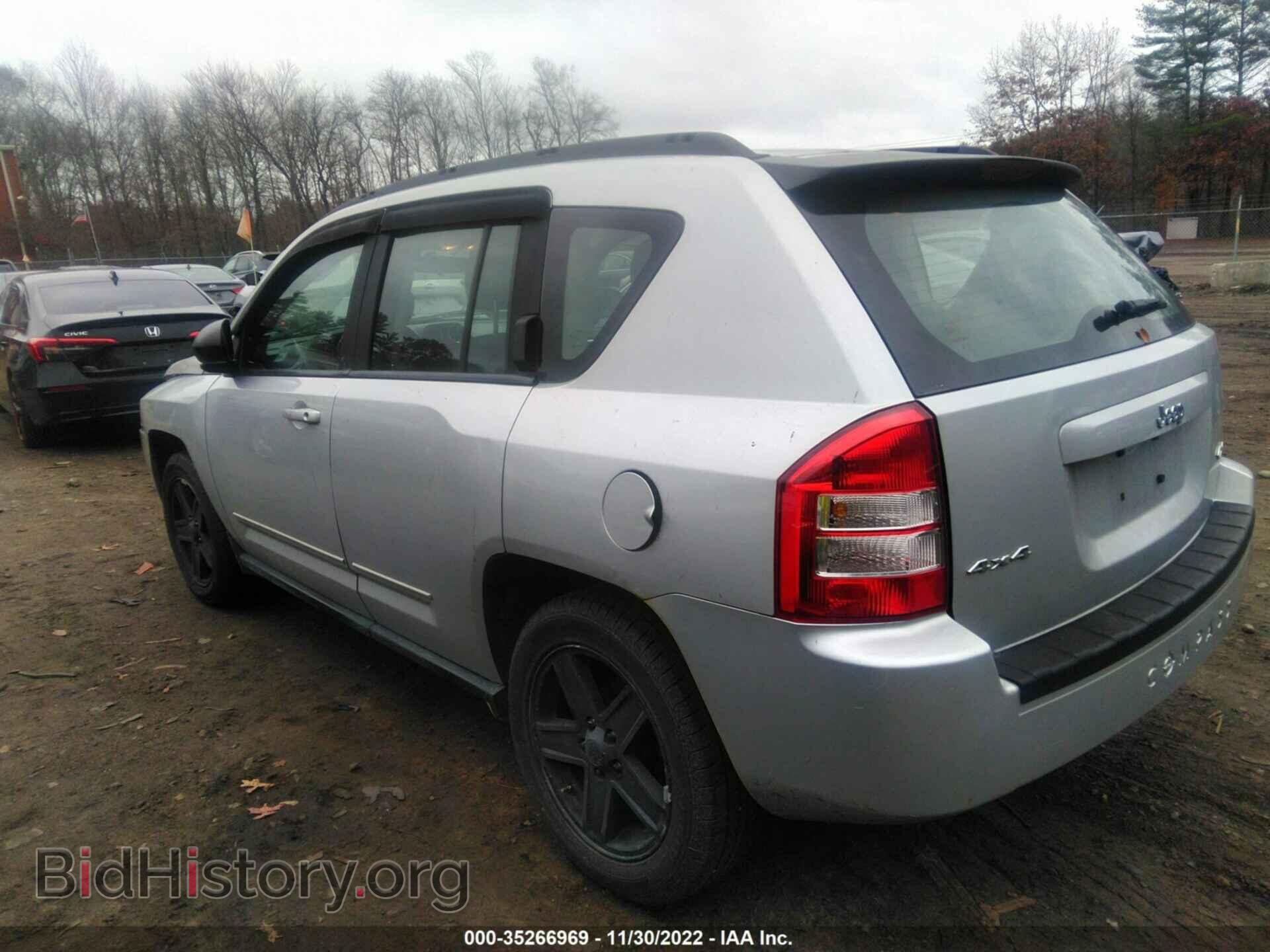 2010 JEEP COMPASS - VIN: 1J4NF4FB1AD649329 - Фото 3