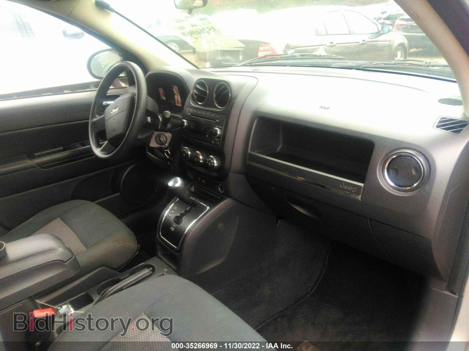 2010 JEEP COMPASS - VIN: 1J4NF4FB1AD649329 - Фото 5