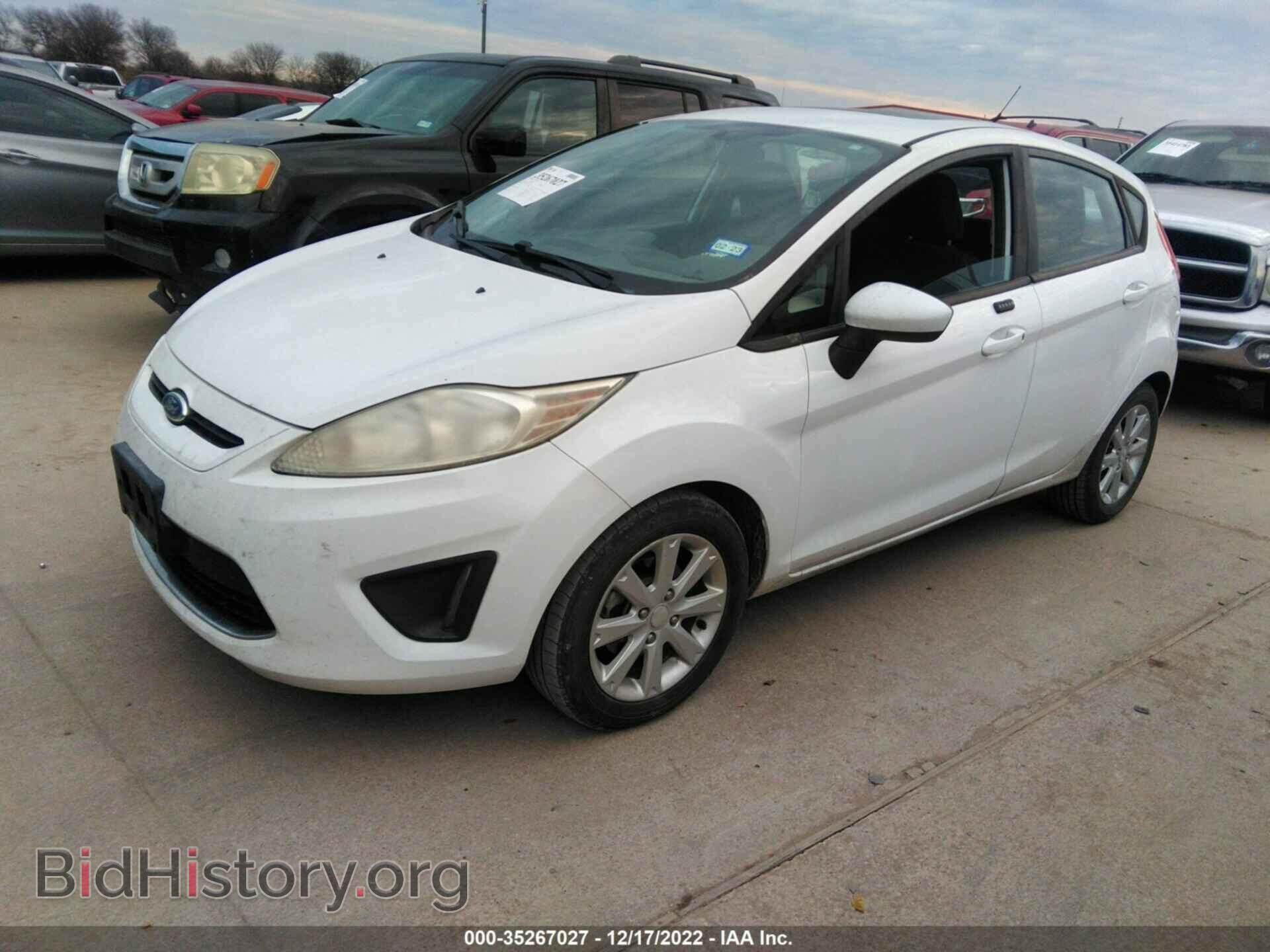 2011 FORD FIESTA - VIN: 3FADP4EJ5BM177526 - Фото 2