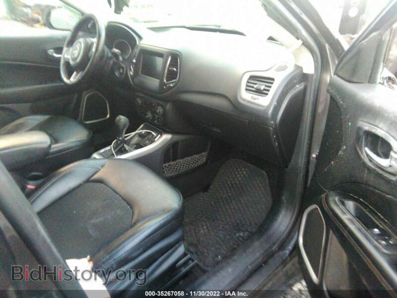 2020 Jeep COMPASS (VIN 3C4NJDBB1LT139215) — photo 5 of 10
